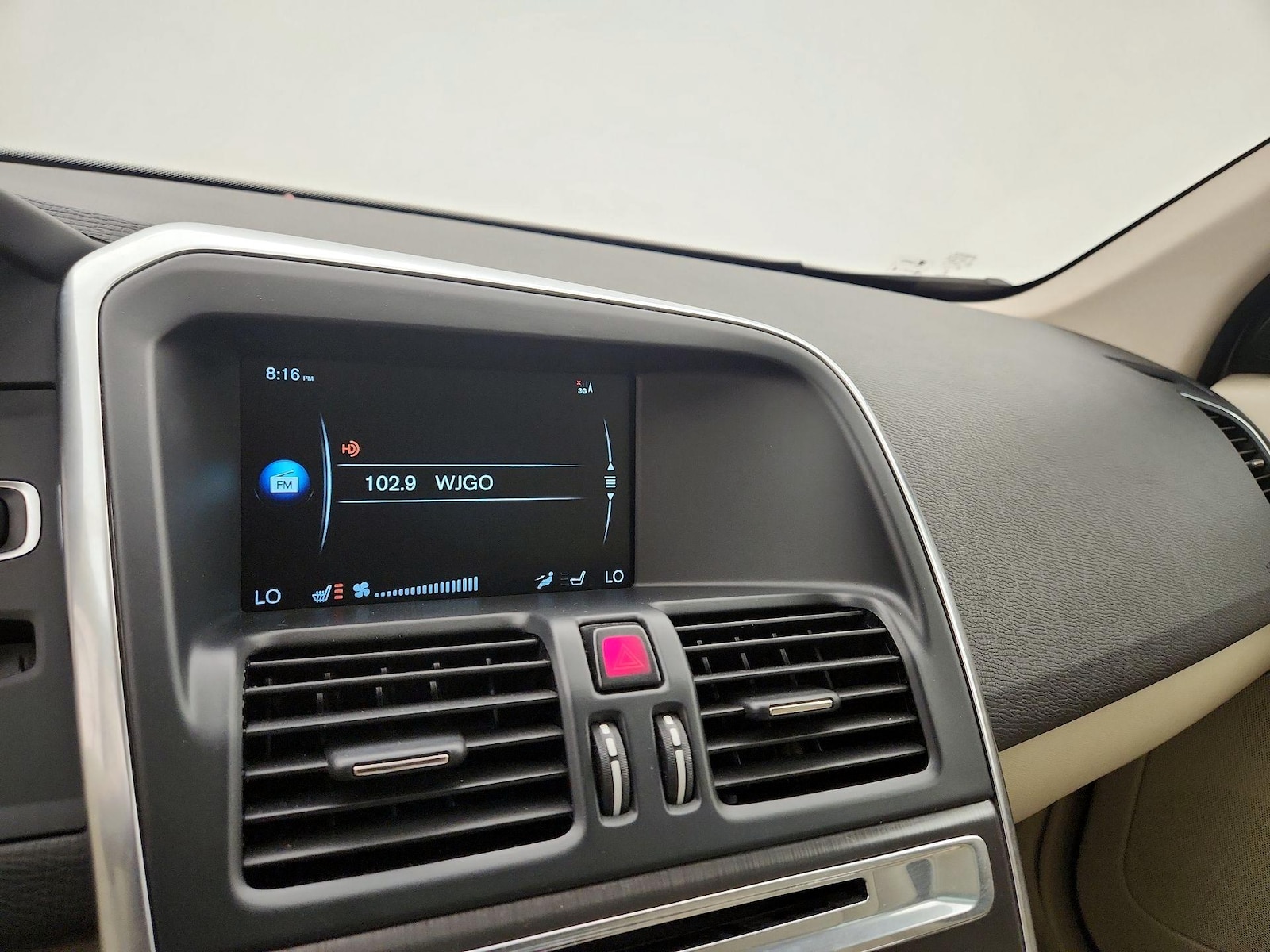 2015 Volvo XC60 T6 - Photo 17