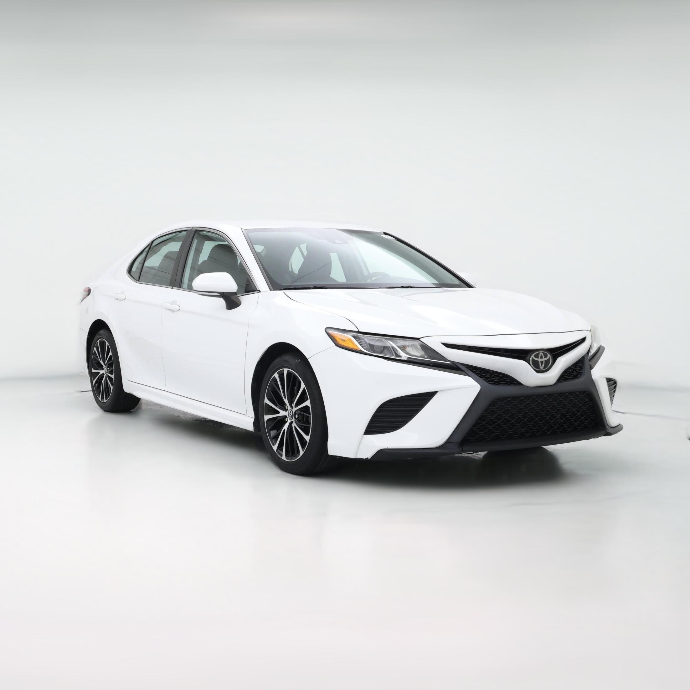Thumbnail: 2019 Toyota Camry - 1