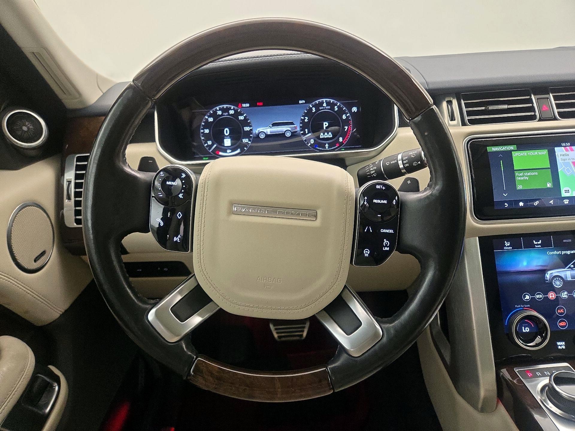 Thumbnail: 2021 Land Rover Range Rover - 10
