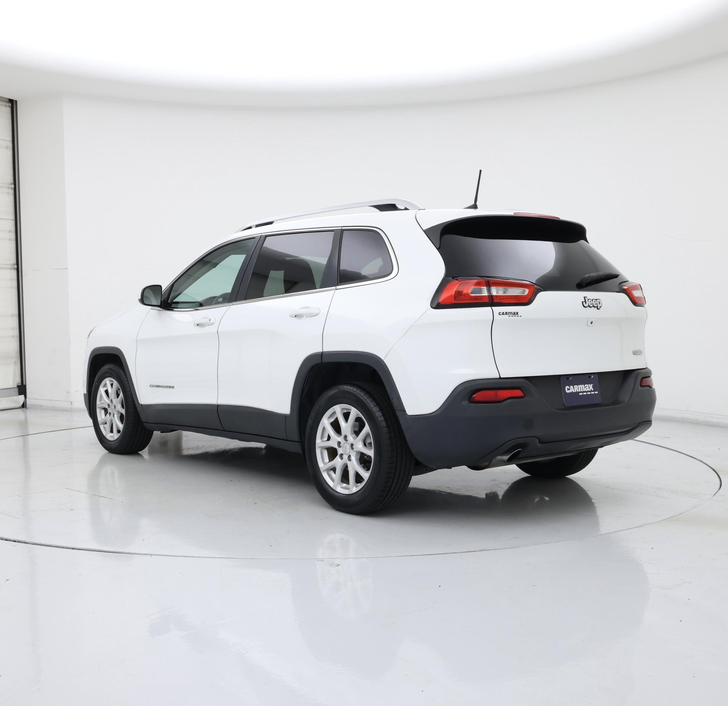 Thumbnail: 2017 Jeep Cherokee - 2
