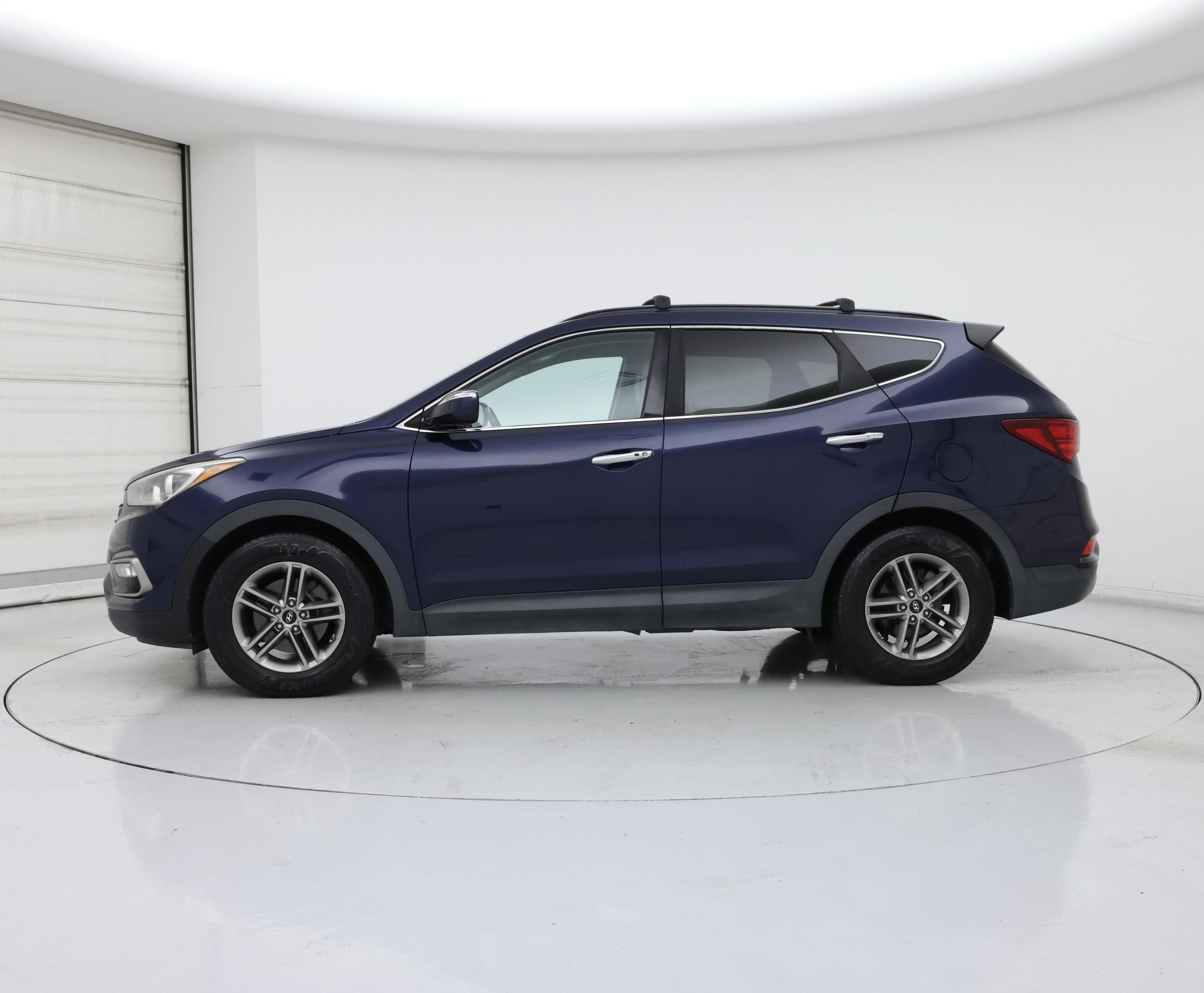 Thumbnail: 2017 Hyundai Santa Fe - 3