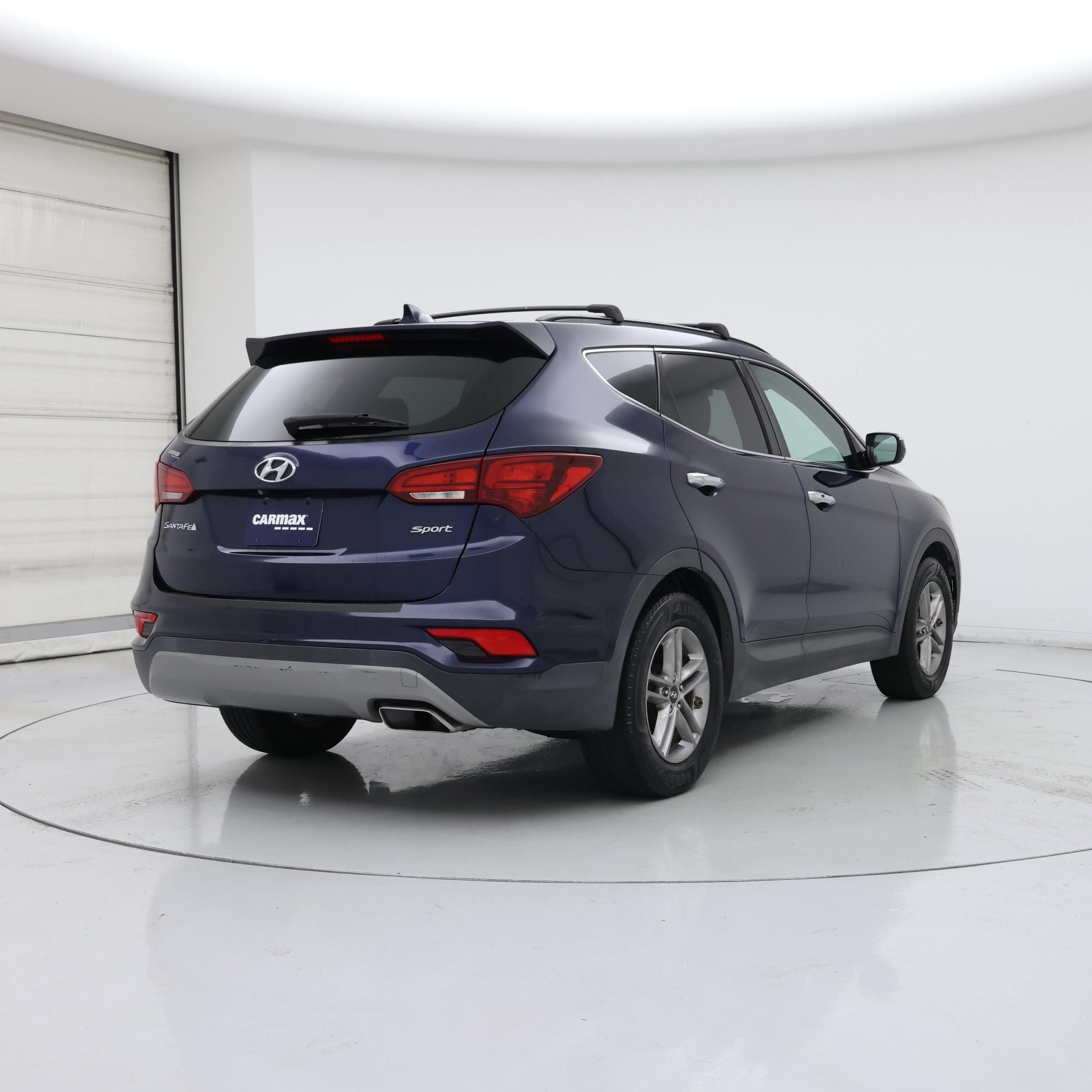 Thumbnail: 2017 Hyundai Santa Fe - 8