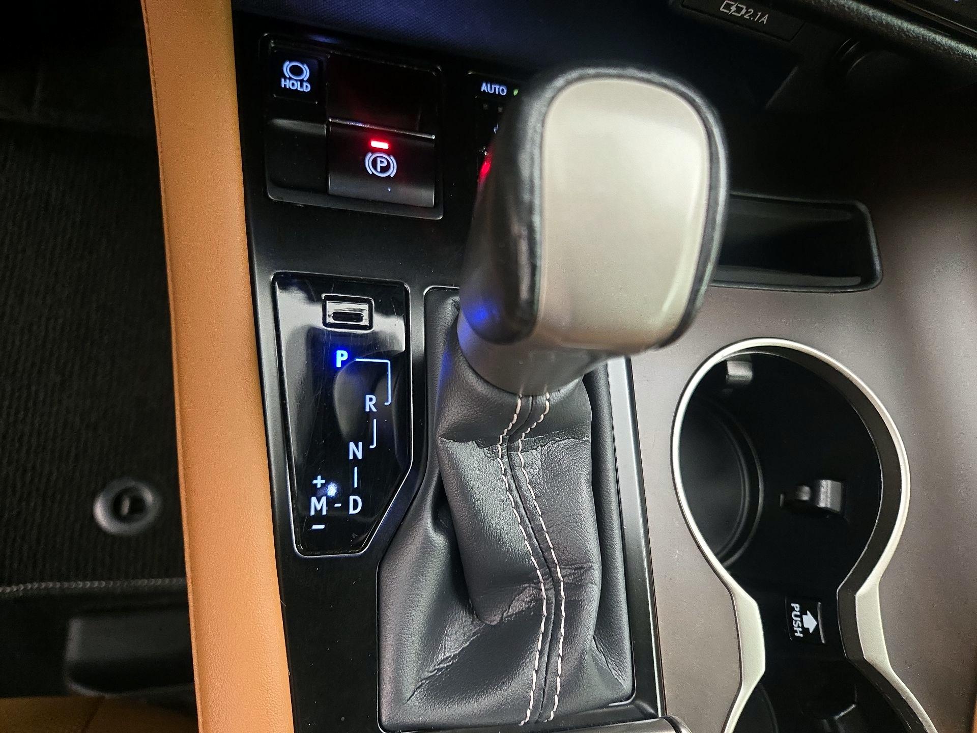 Thumbnail: 2021 Lexus RX - 18