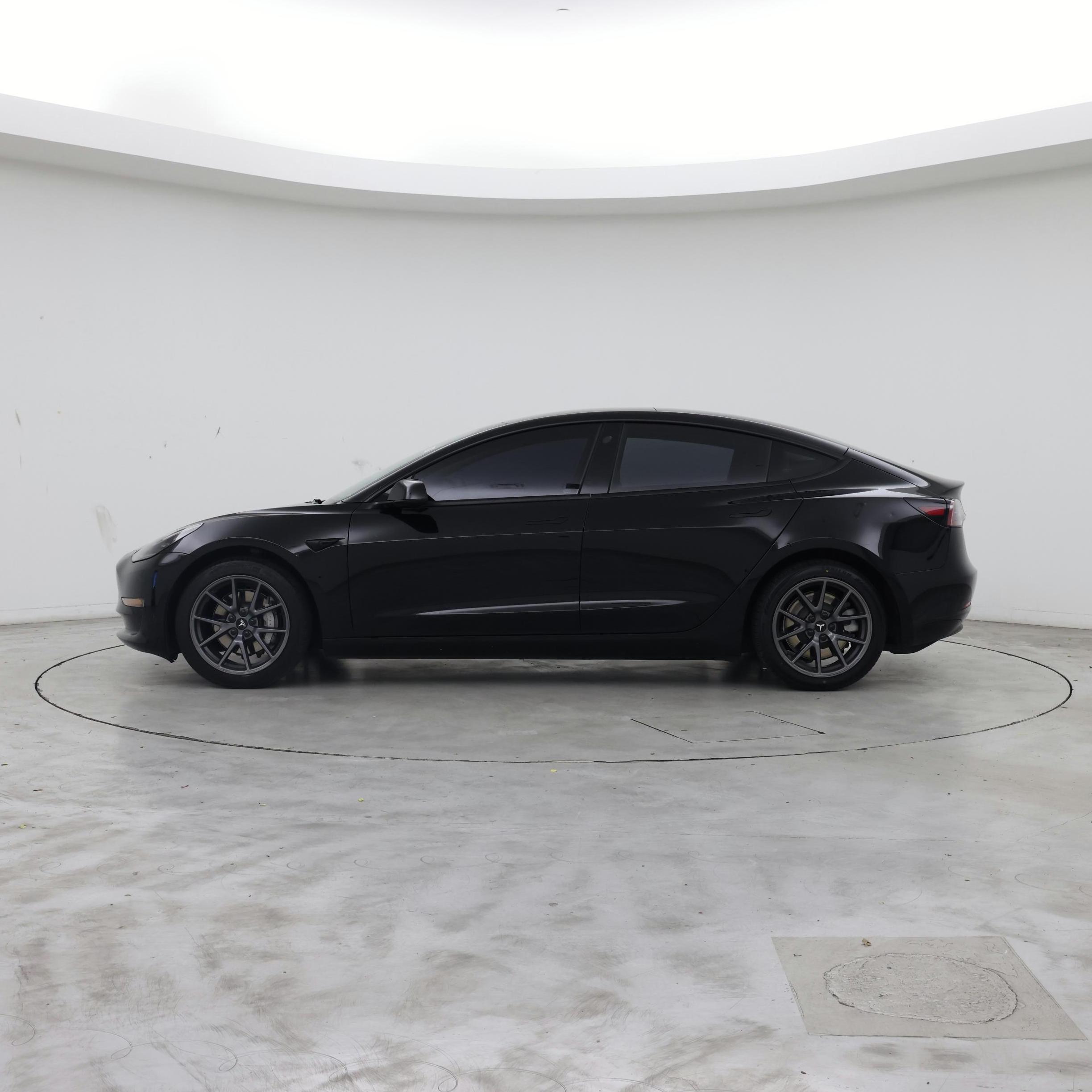 Thumbnail: 2022 Tesla Model 3 - 3