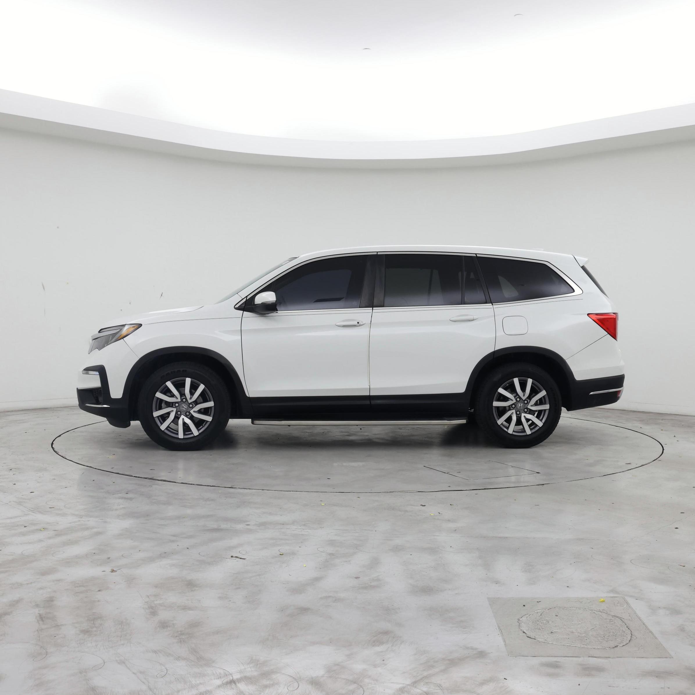 Thumbnail: 2020 Honda Pilot - 3