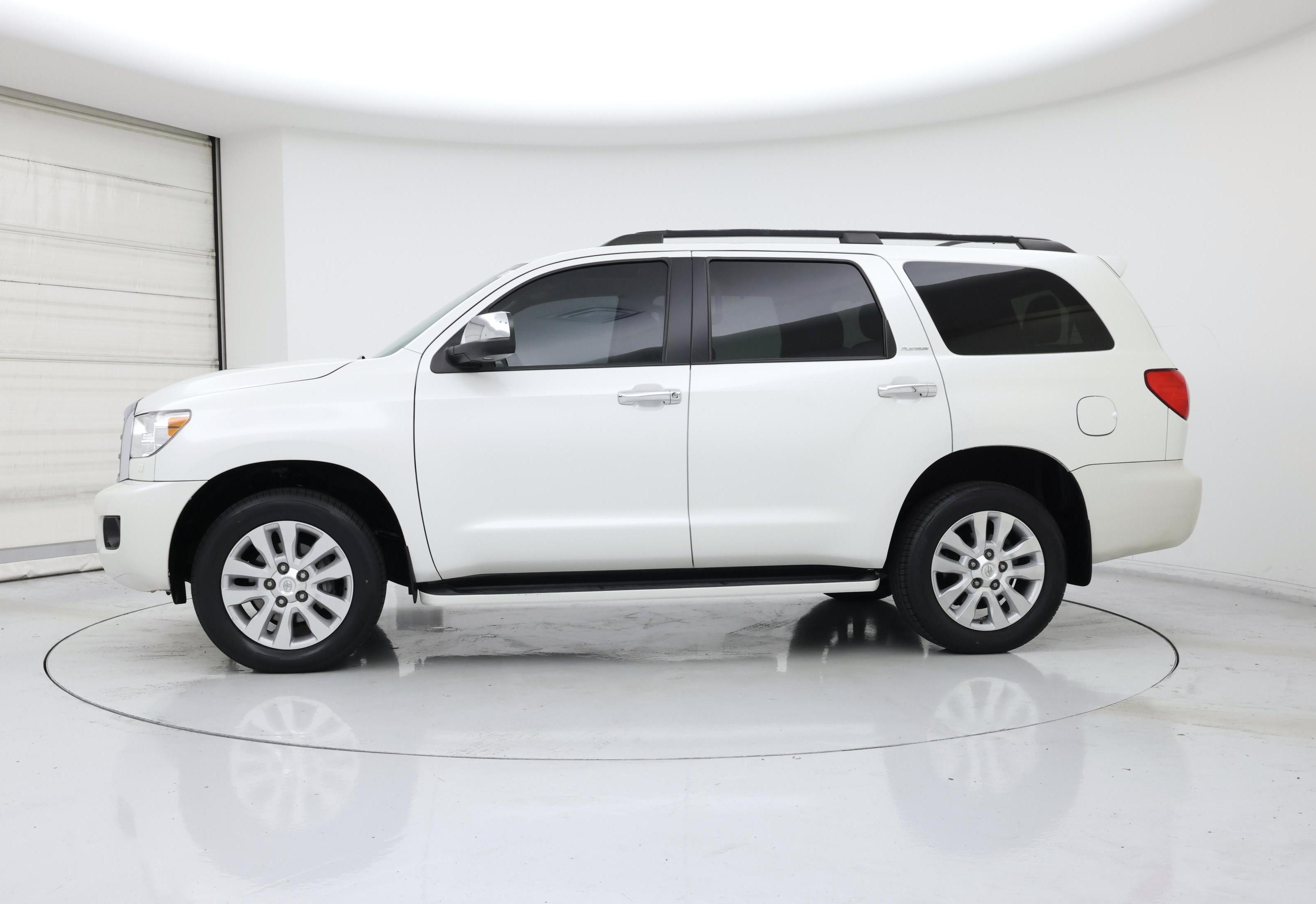 Thumbnail: 2017 Toyota Sequoia - 3