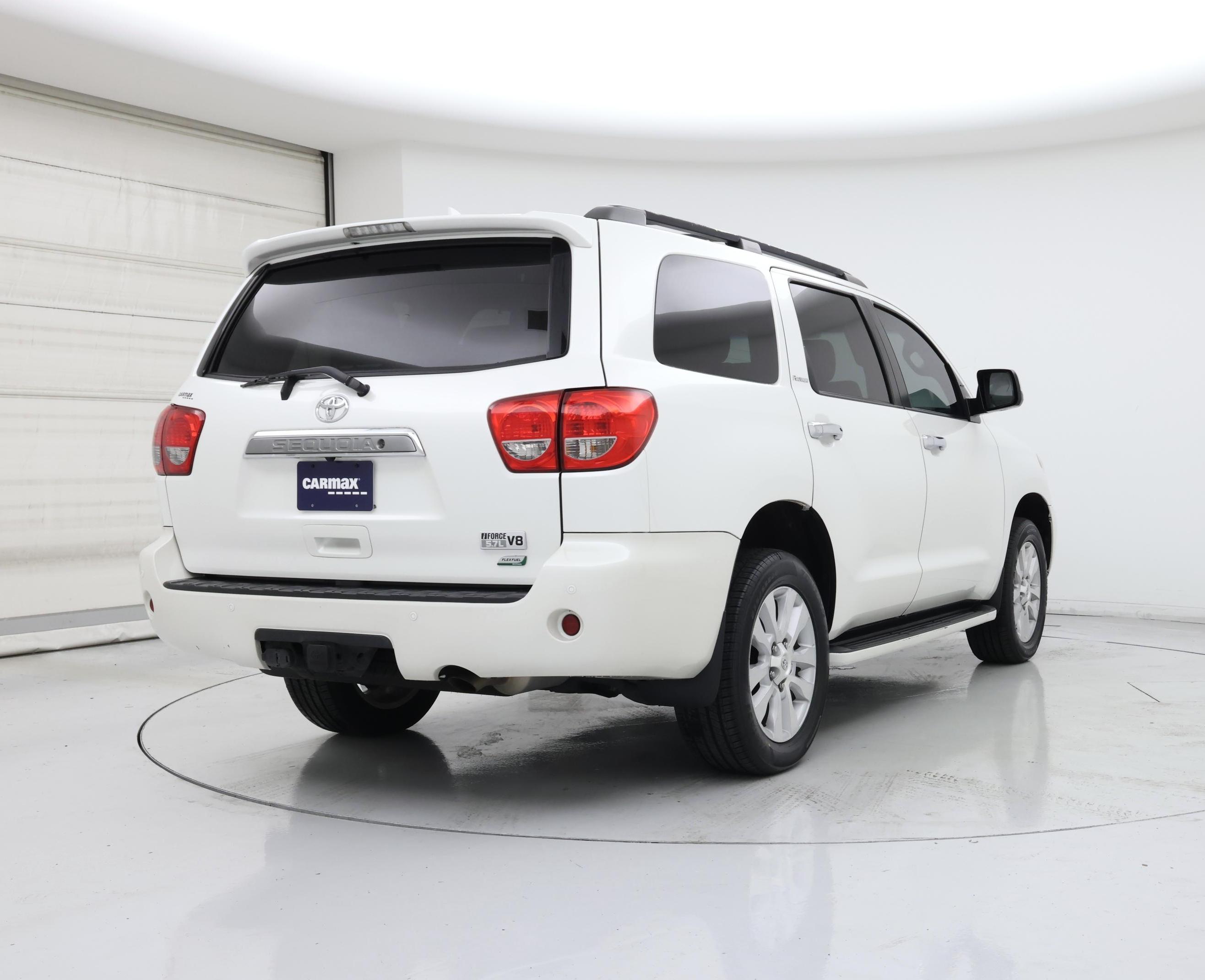 Thumbnail: 2017 Toyota Sequoia - 8