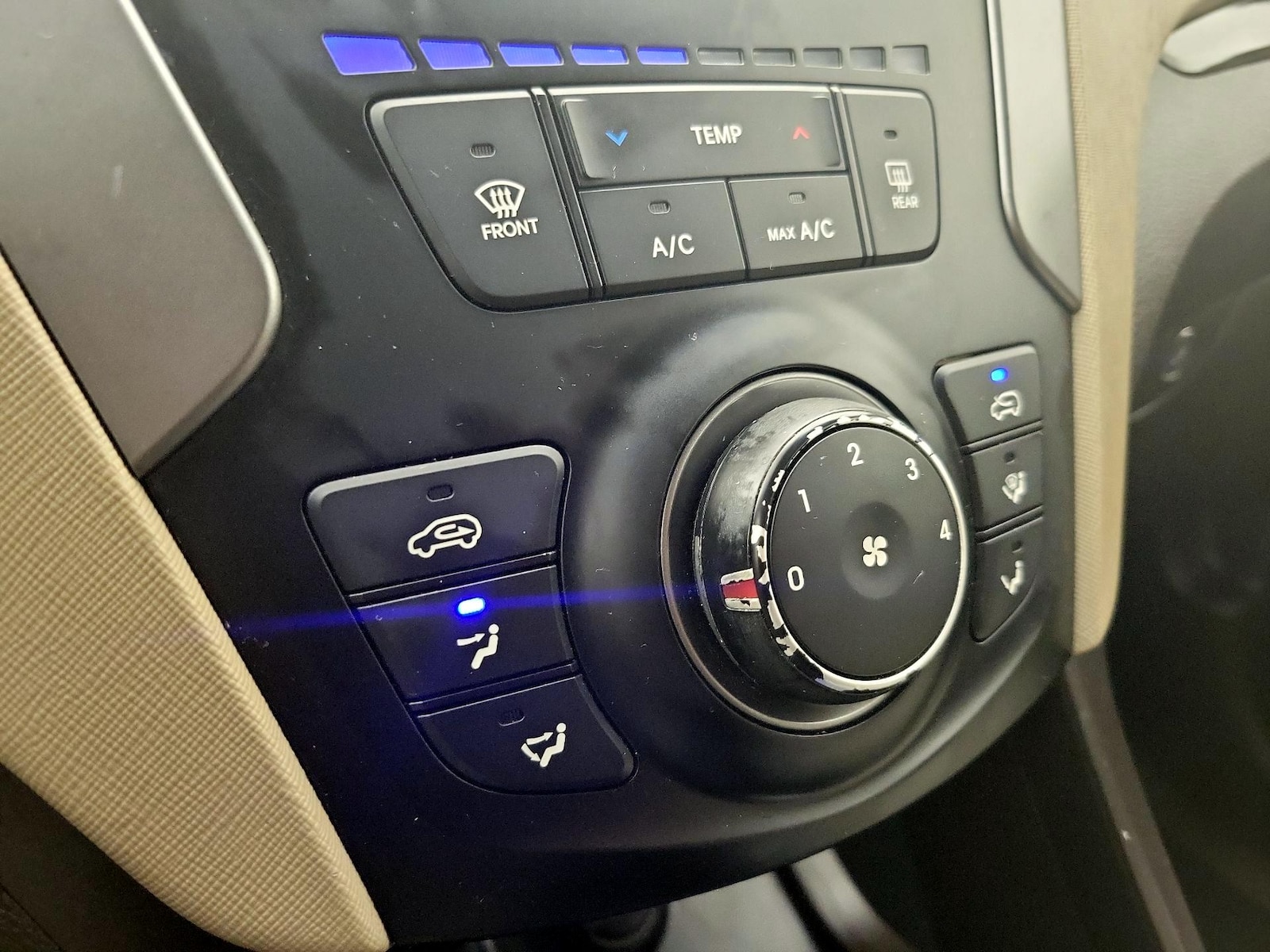 2017 Hyundai Santa Fe Sport - Photo 17