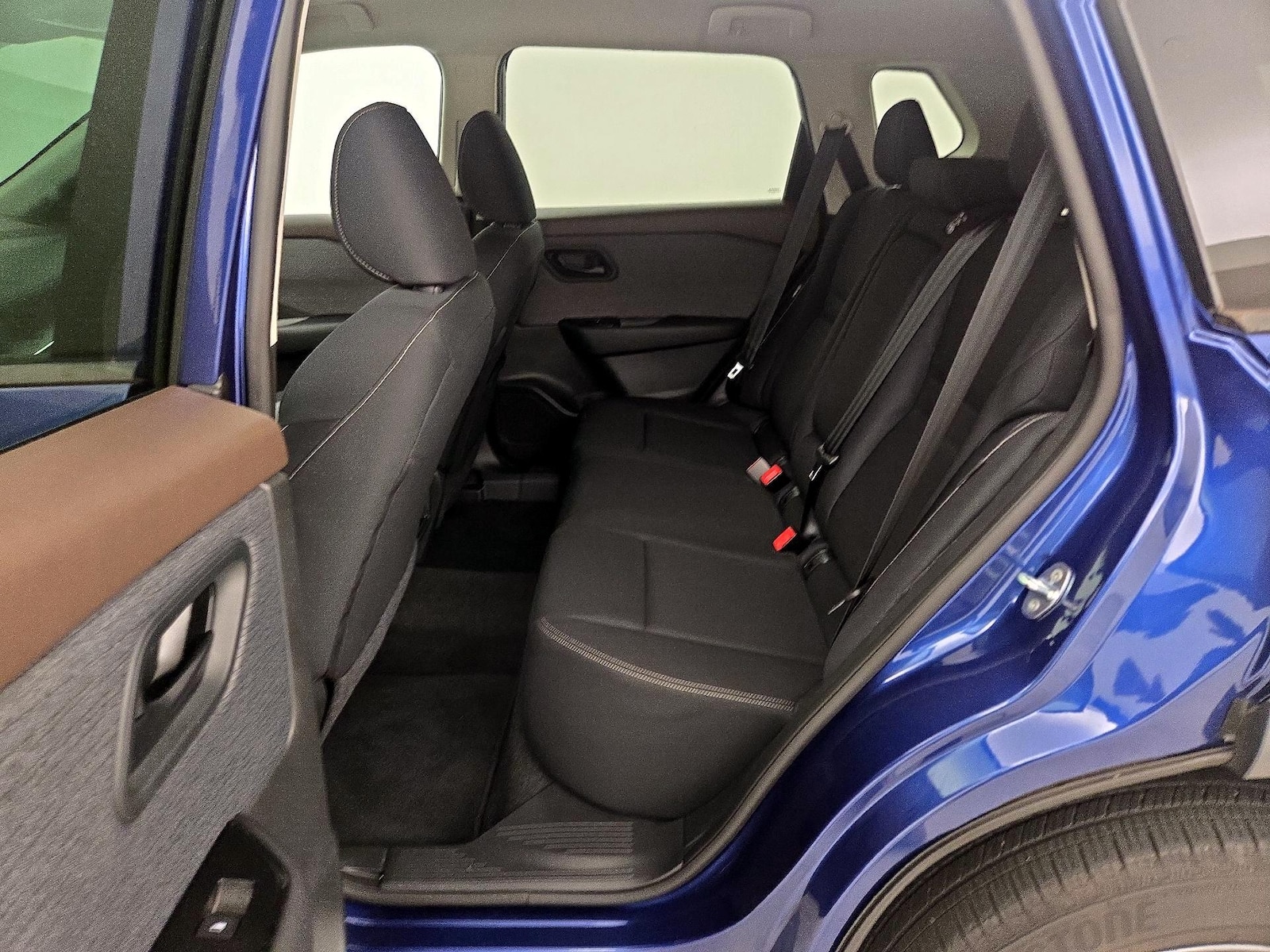 2023 Nissan Rogue S - Photo 20