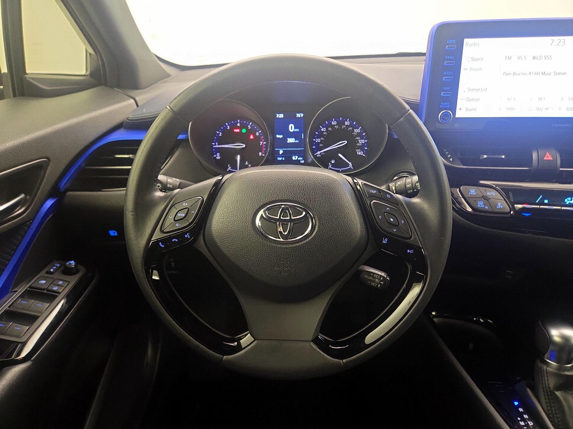 Thumbnail: 2021 Toyota C-HR - 10