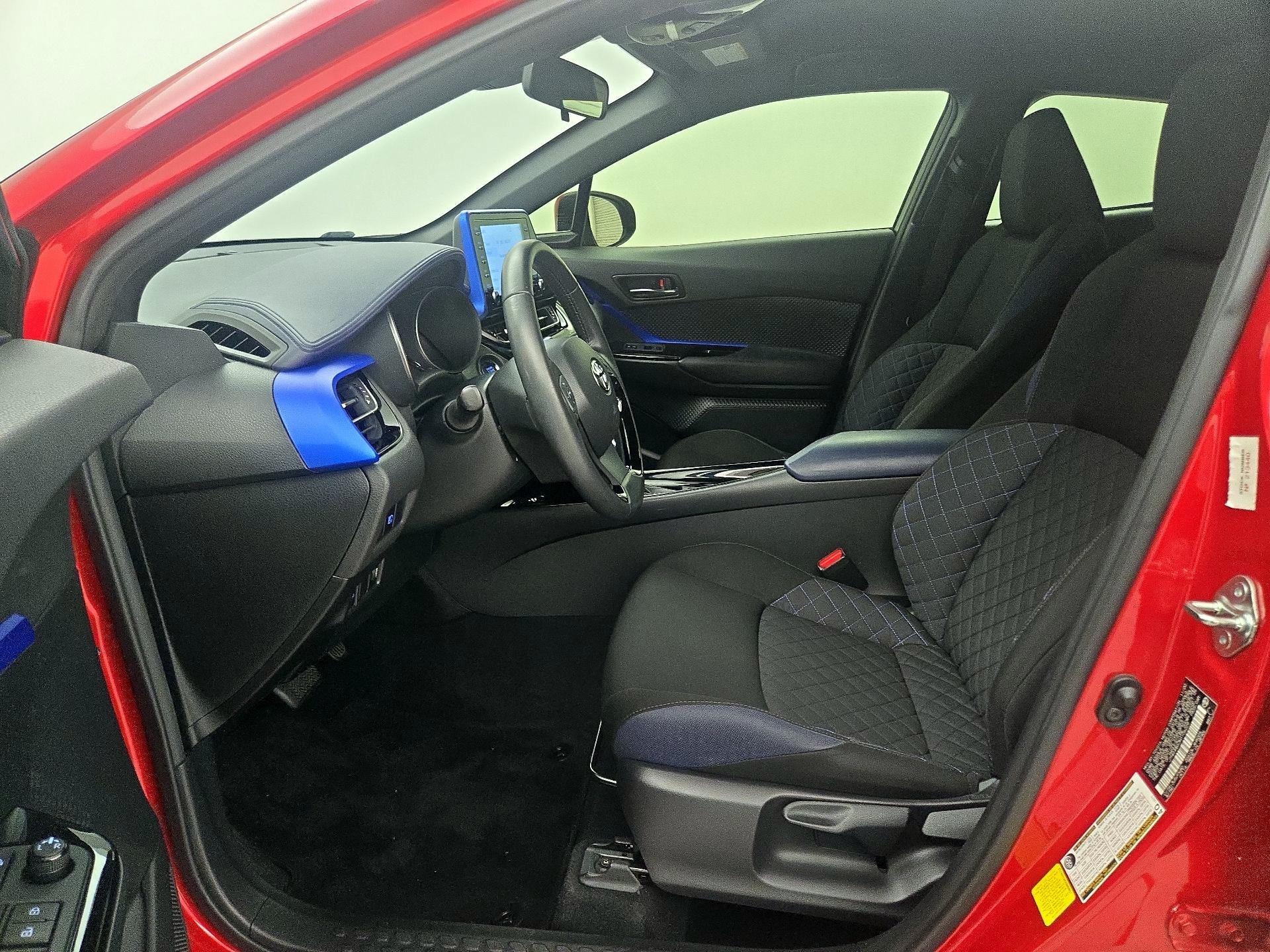 Thumbnail: 2021 Toyota C-HR - 11