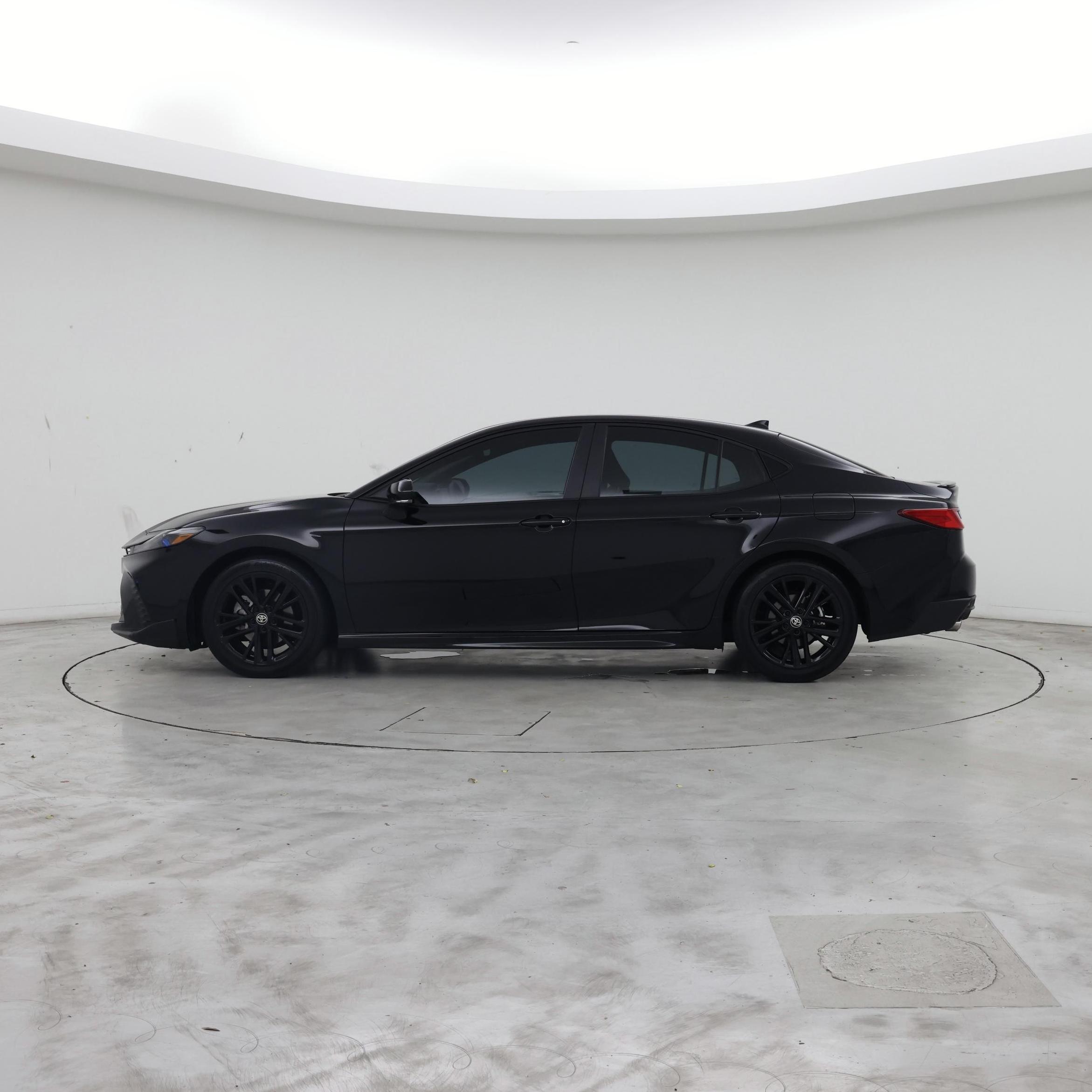 Thumbnail: 2025 Toyota Camry - 3