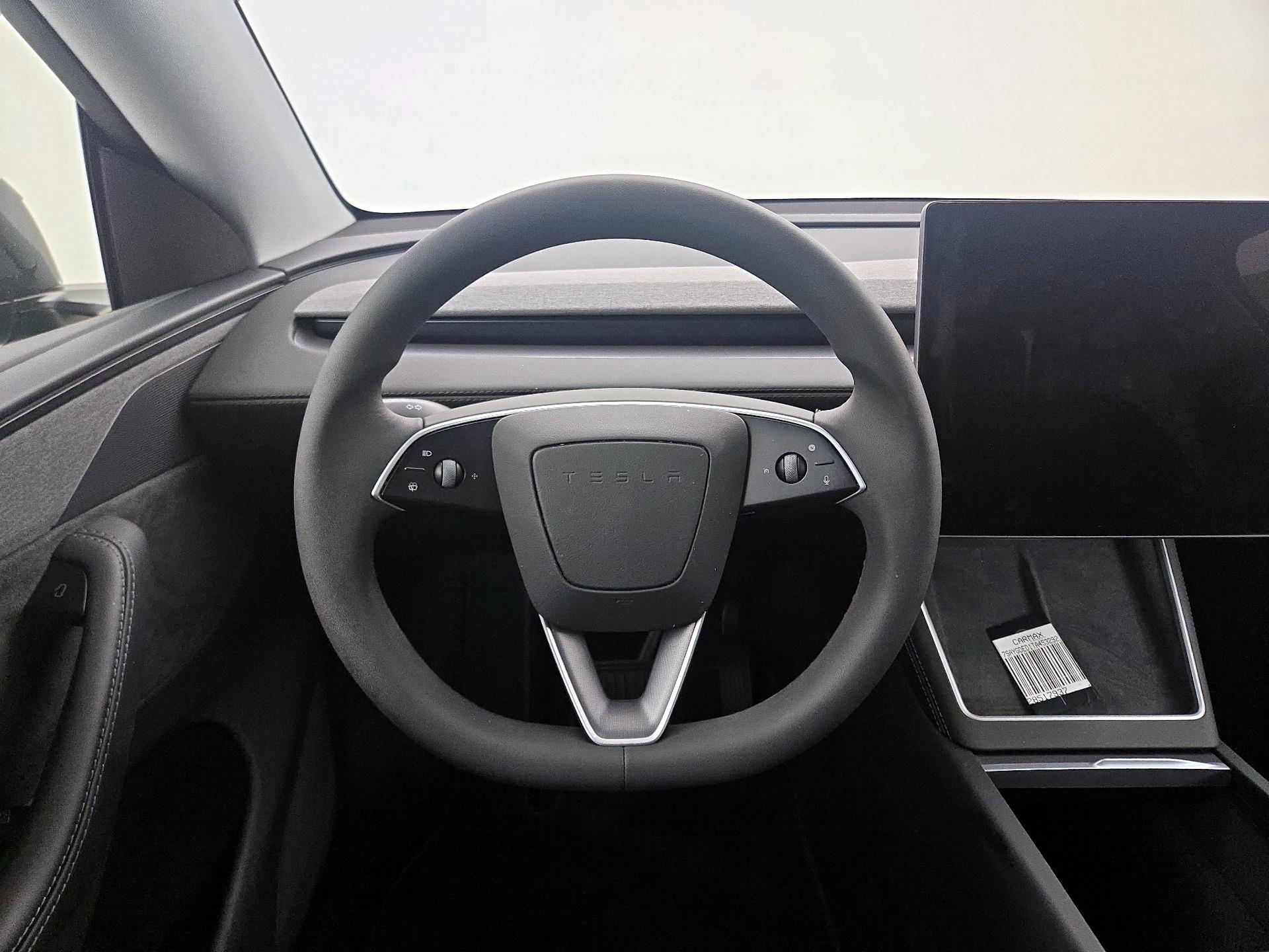 Thumbnail: 2026 Tesla Model Y - 10