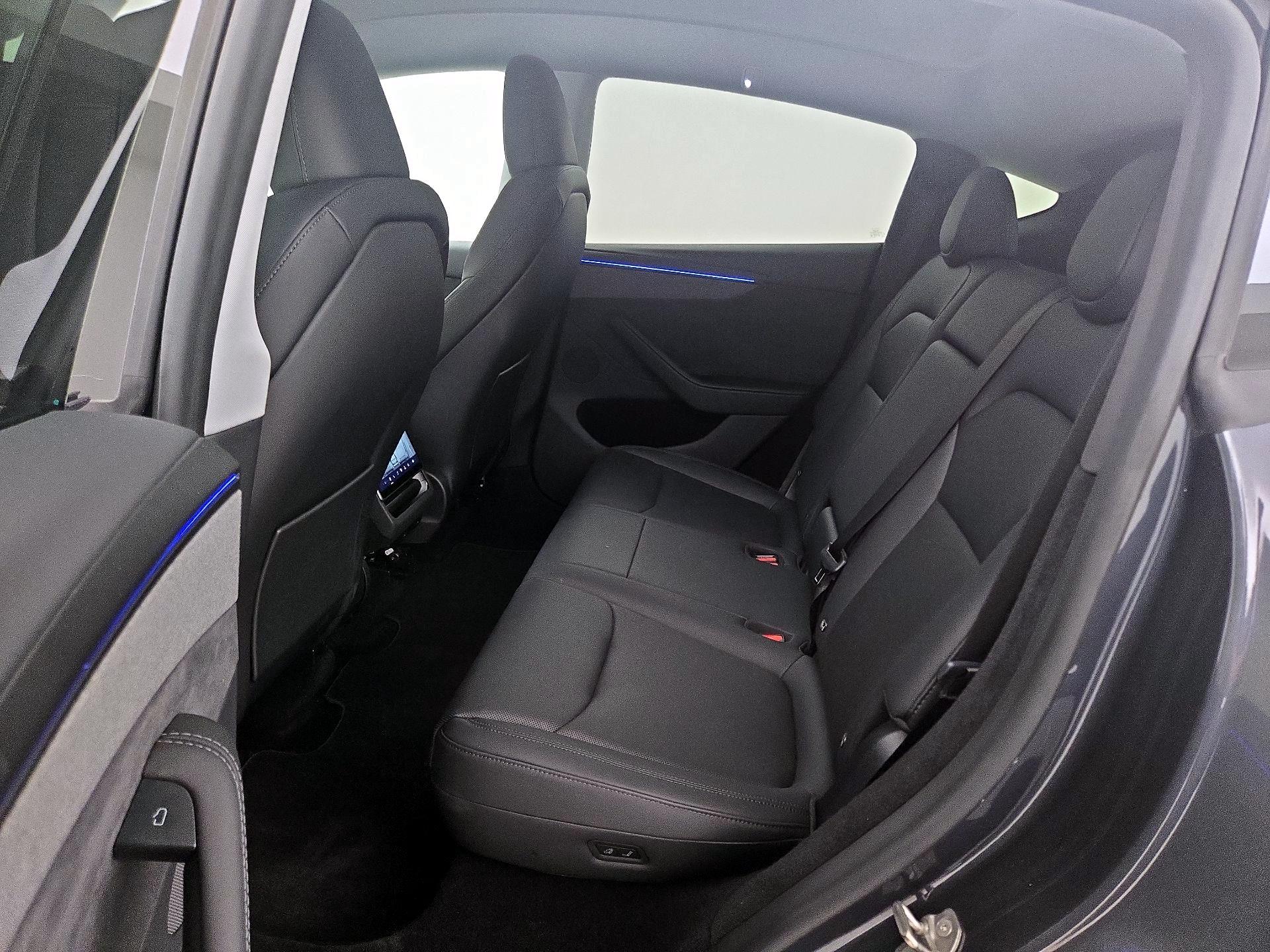 Thumbnail: 2026 Tesla Model Y - 20