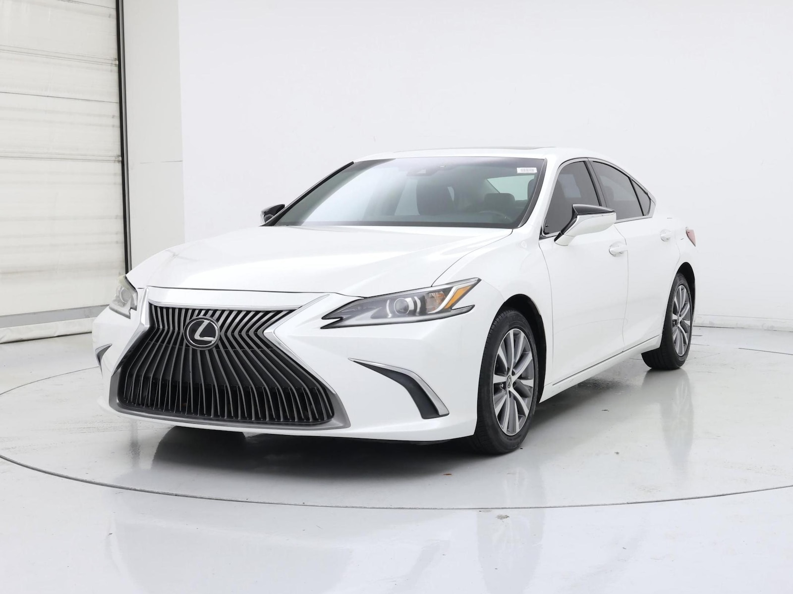 2020 Lexus ES 350 - Photo 5