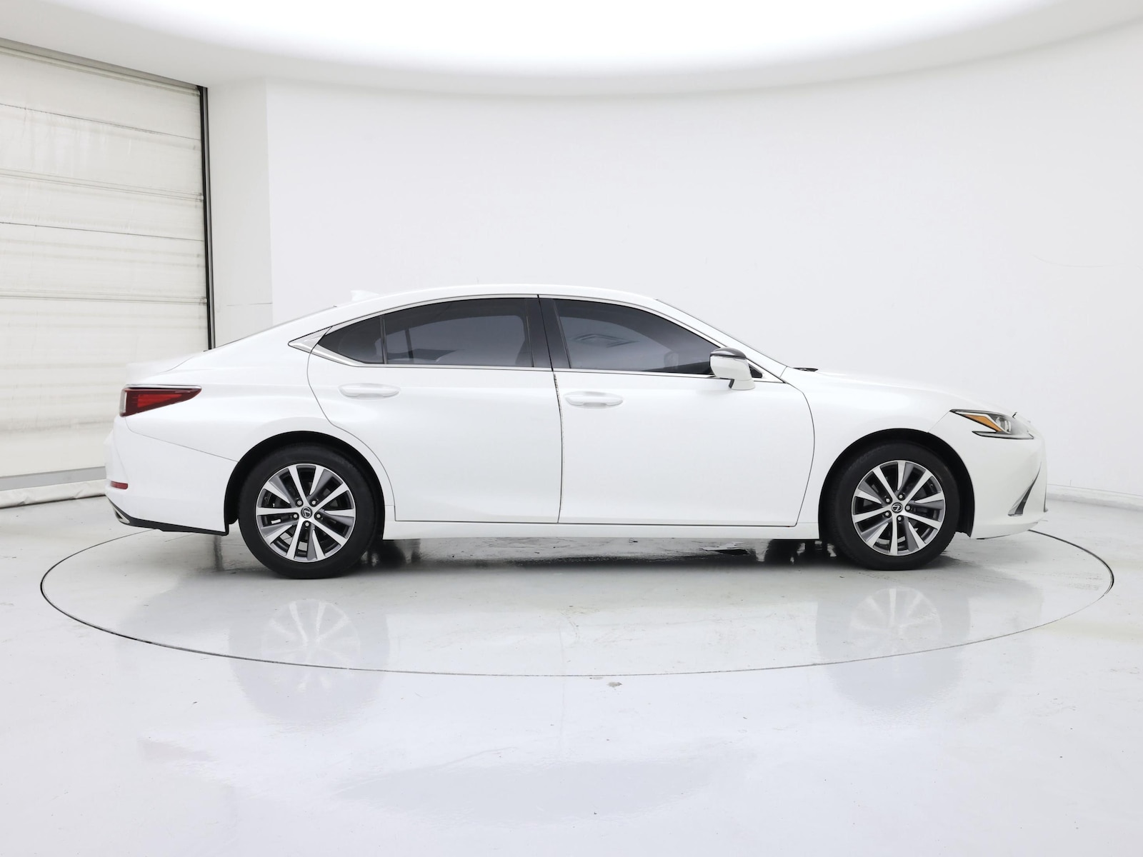 2020 Lexus ES 350 - Photo 8