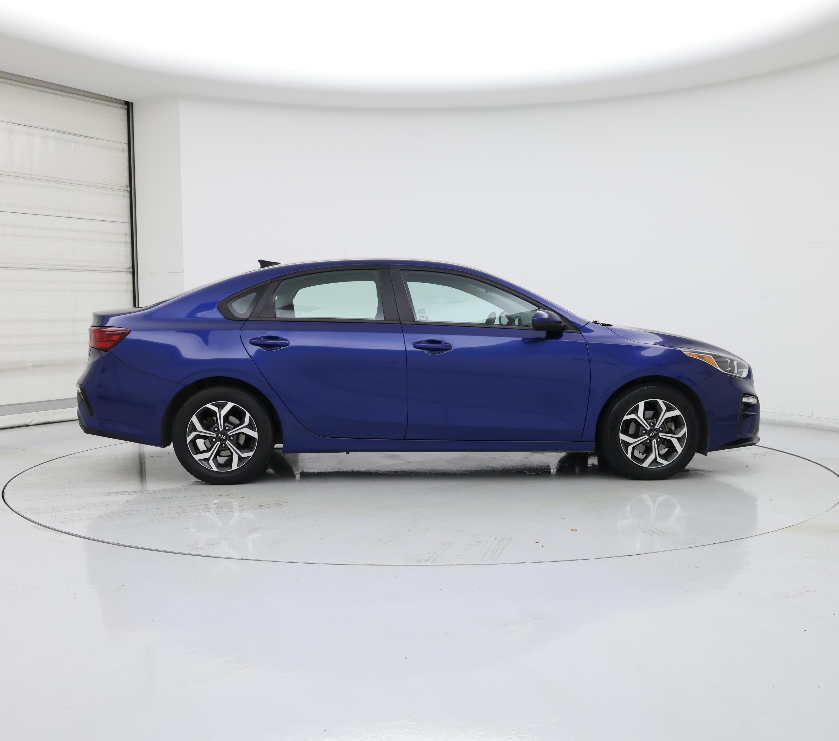 Thumbnail: 2021 Kia Forte - 7
