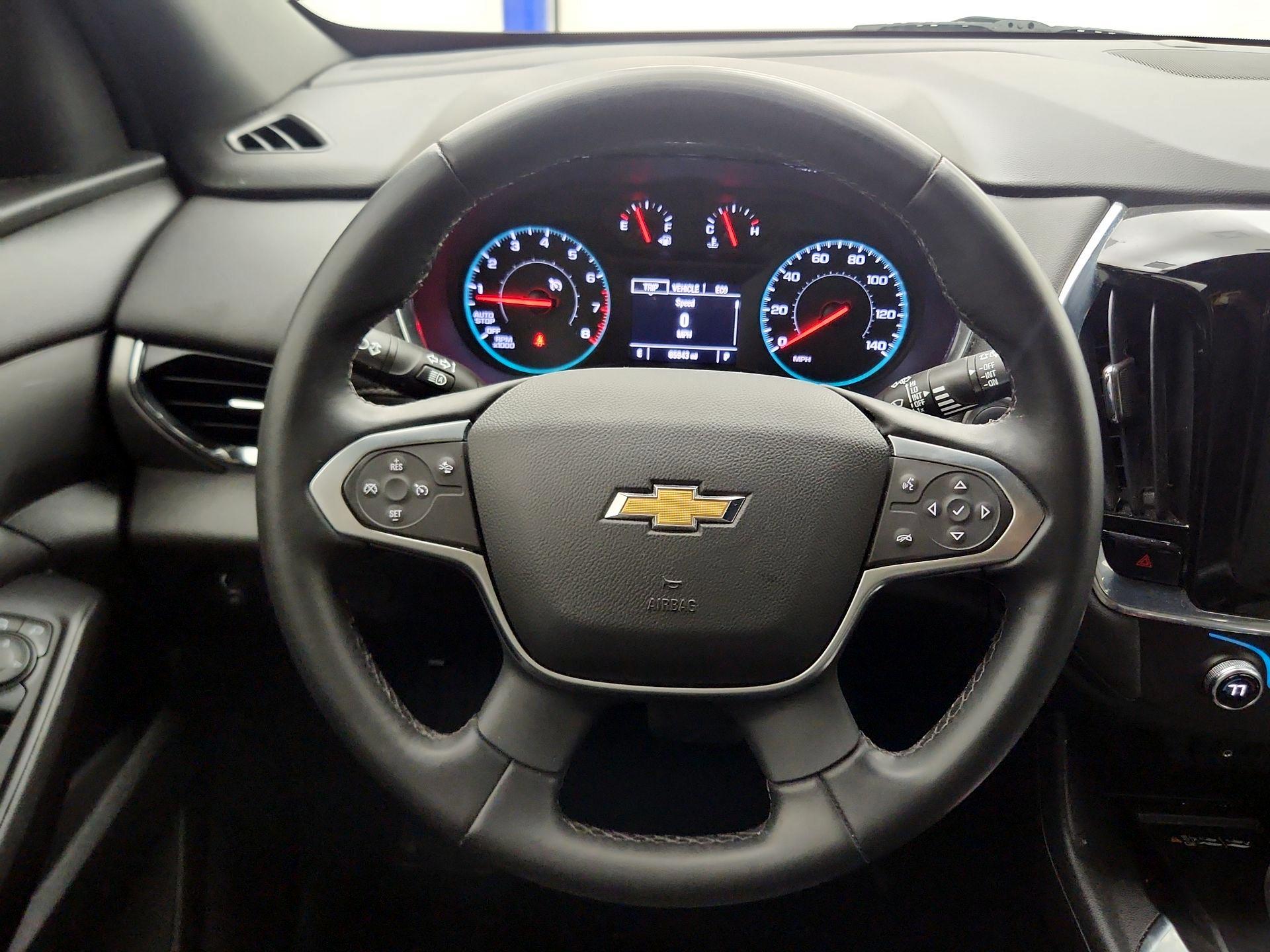 Thumbnail: 2023 Chevrolet Traverse - 10