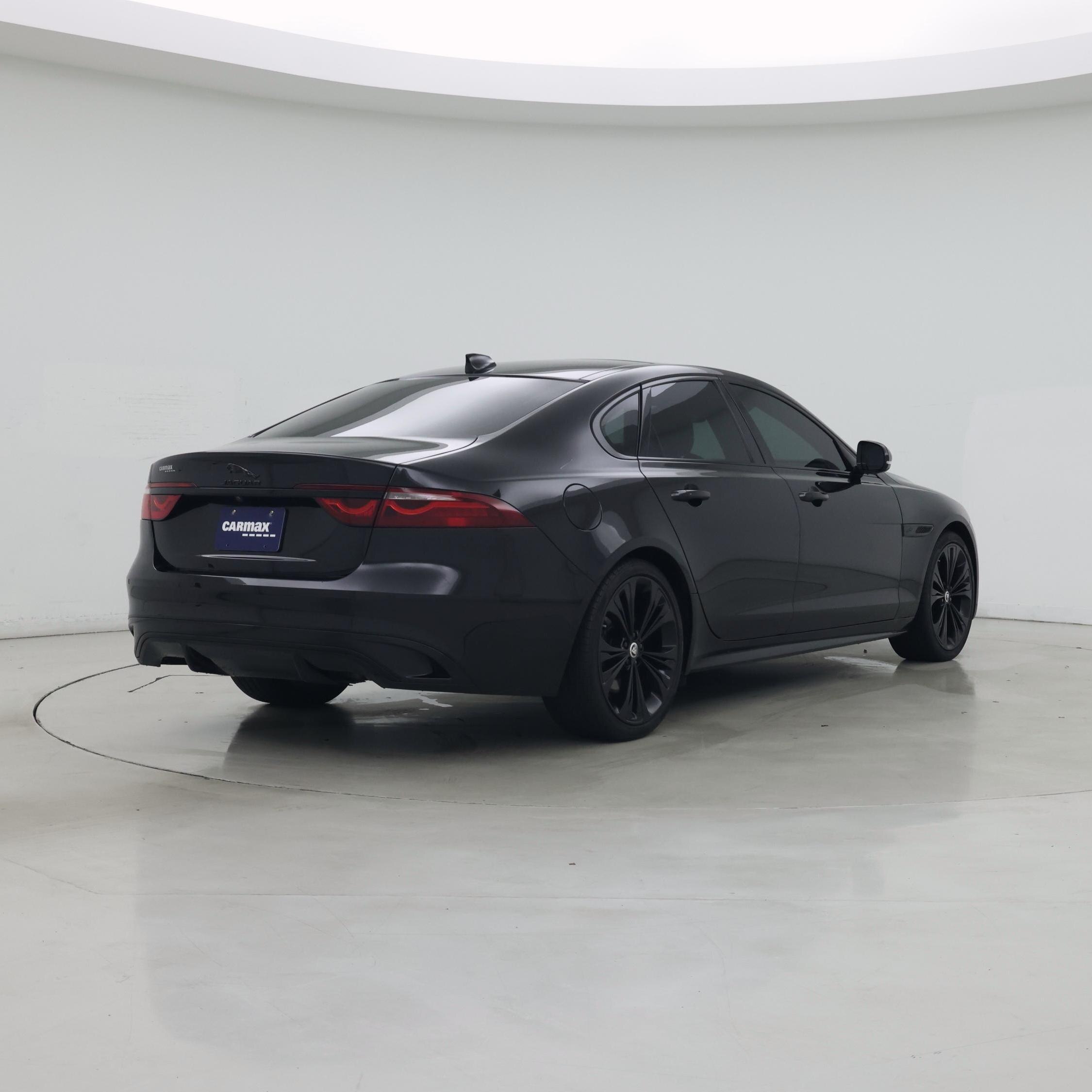 Thumbnail: 2024 Jaguar XF - 8