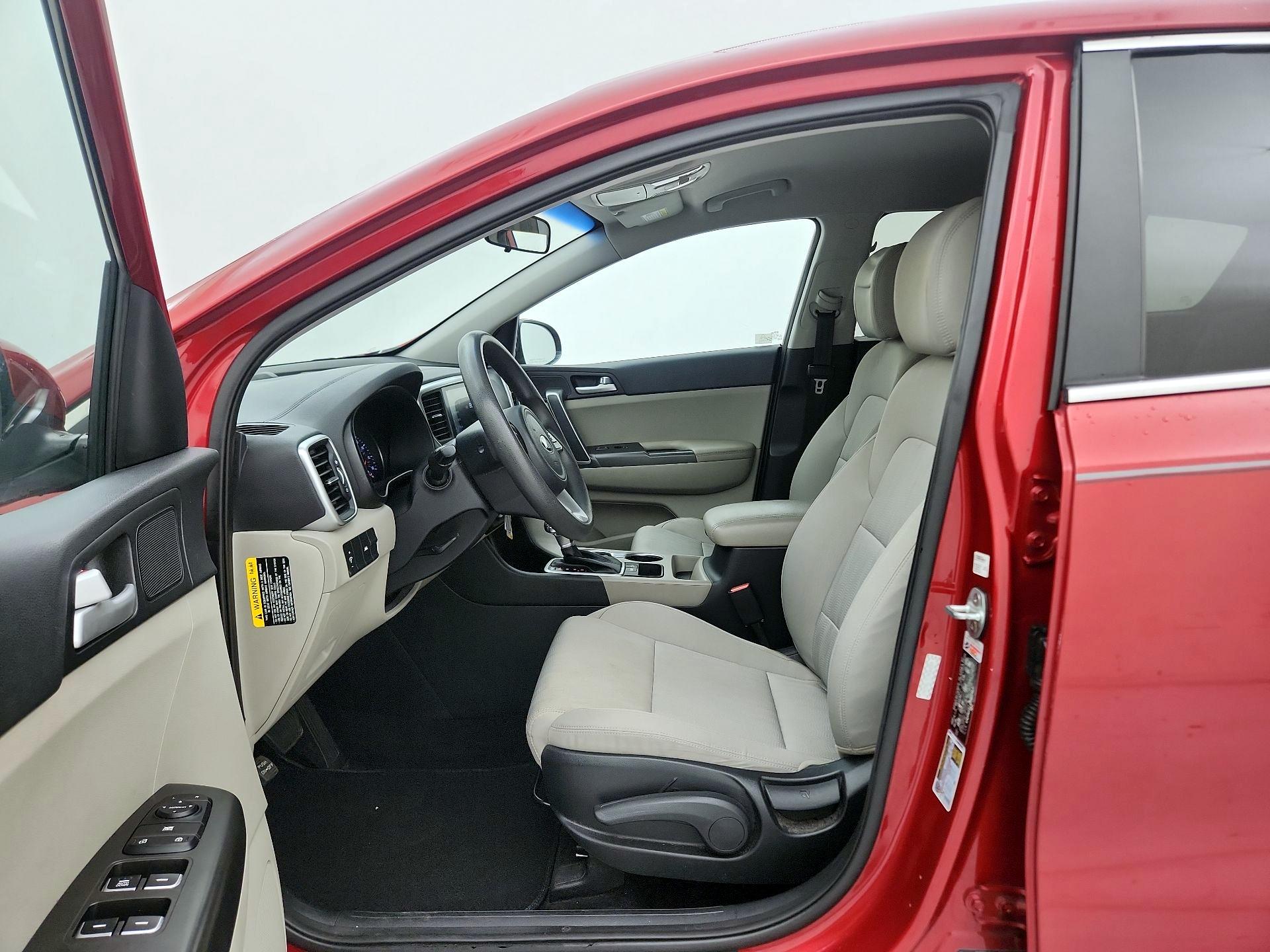 Thumbnail: 2020 Kia Sportage - 11