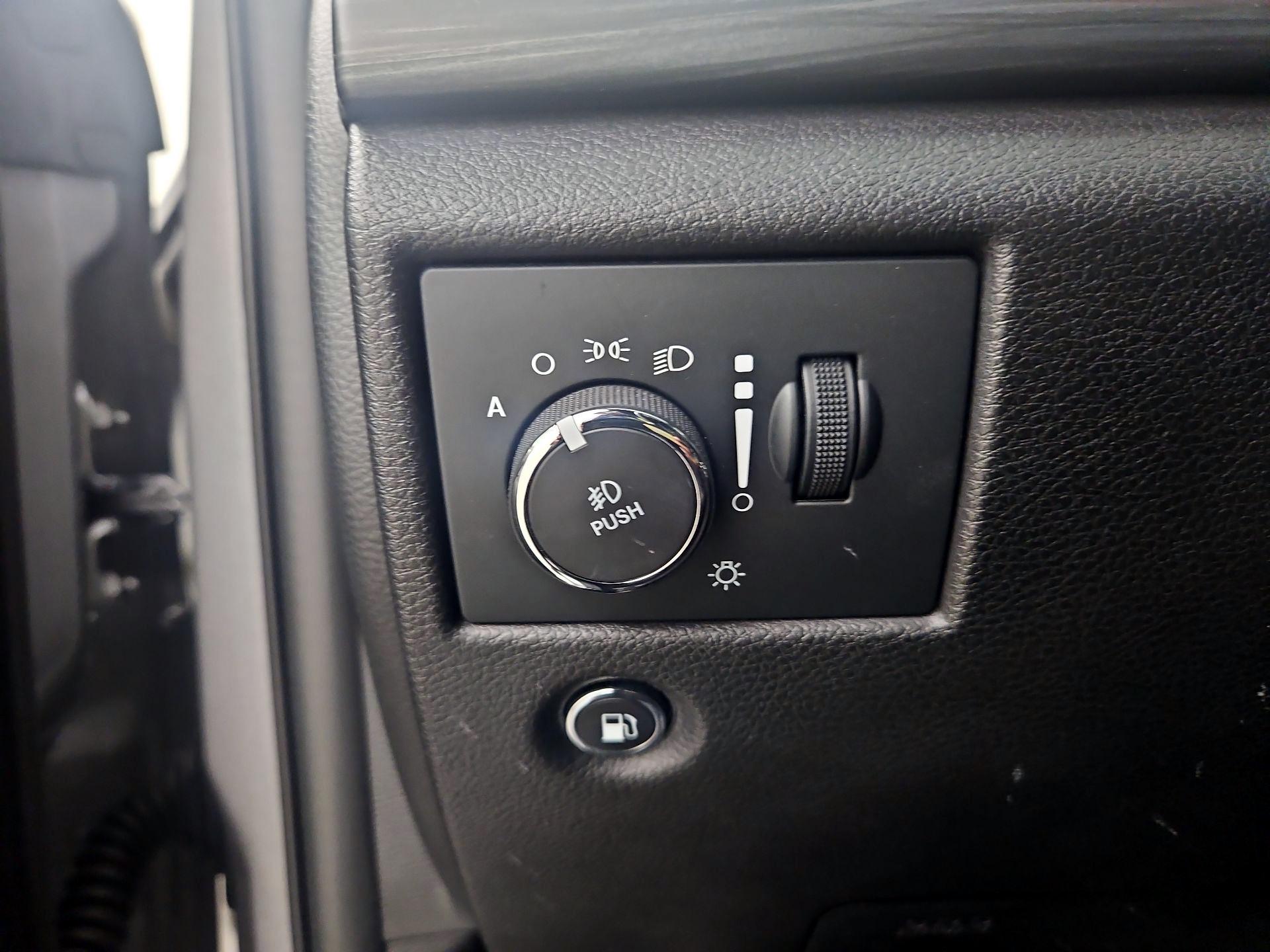 Thumbnail: 2021 Jeep Grand Cherokee - 11
