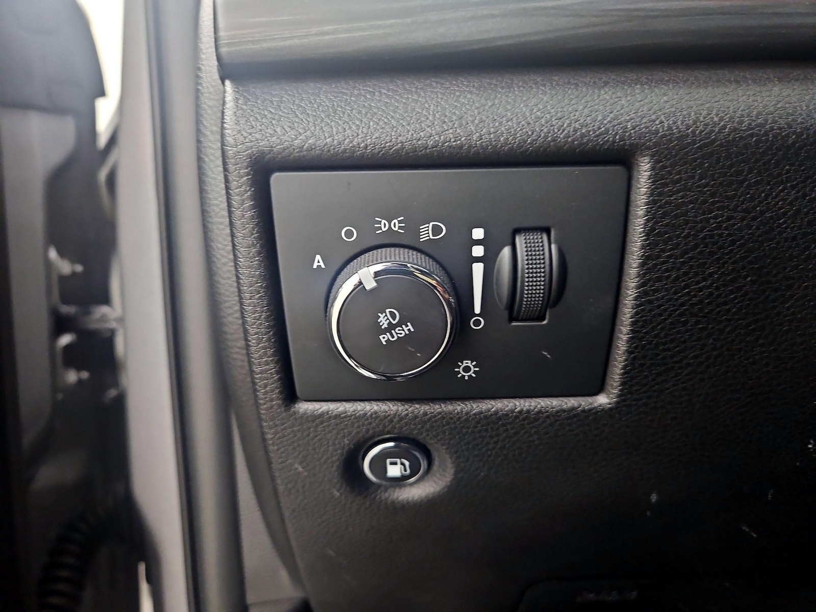2021 Jeep Grand Cherokee Laredo E - Photo 12