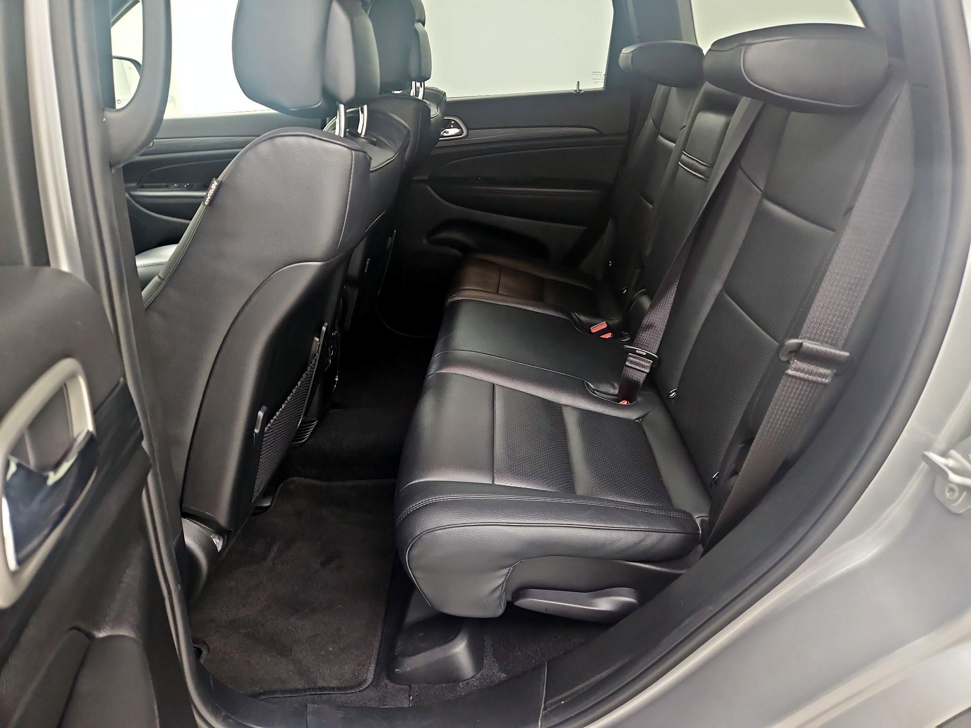 Thumbnail: 2021 Jeep Grand Cherokee - 17