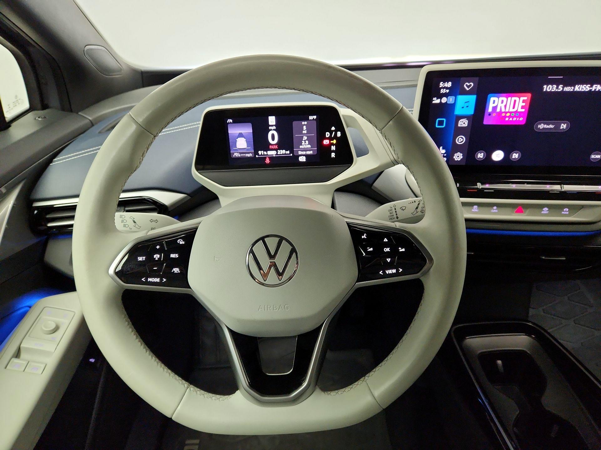 Thumbnail: 2023 Volkswagen ID.4 - 10