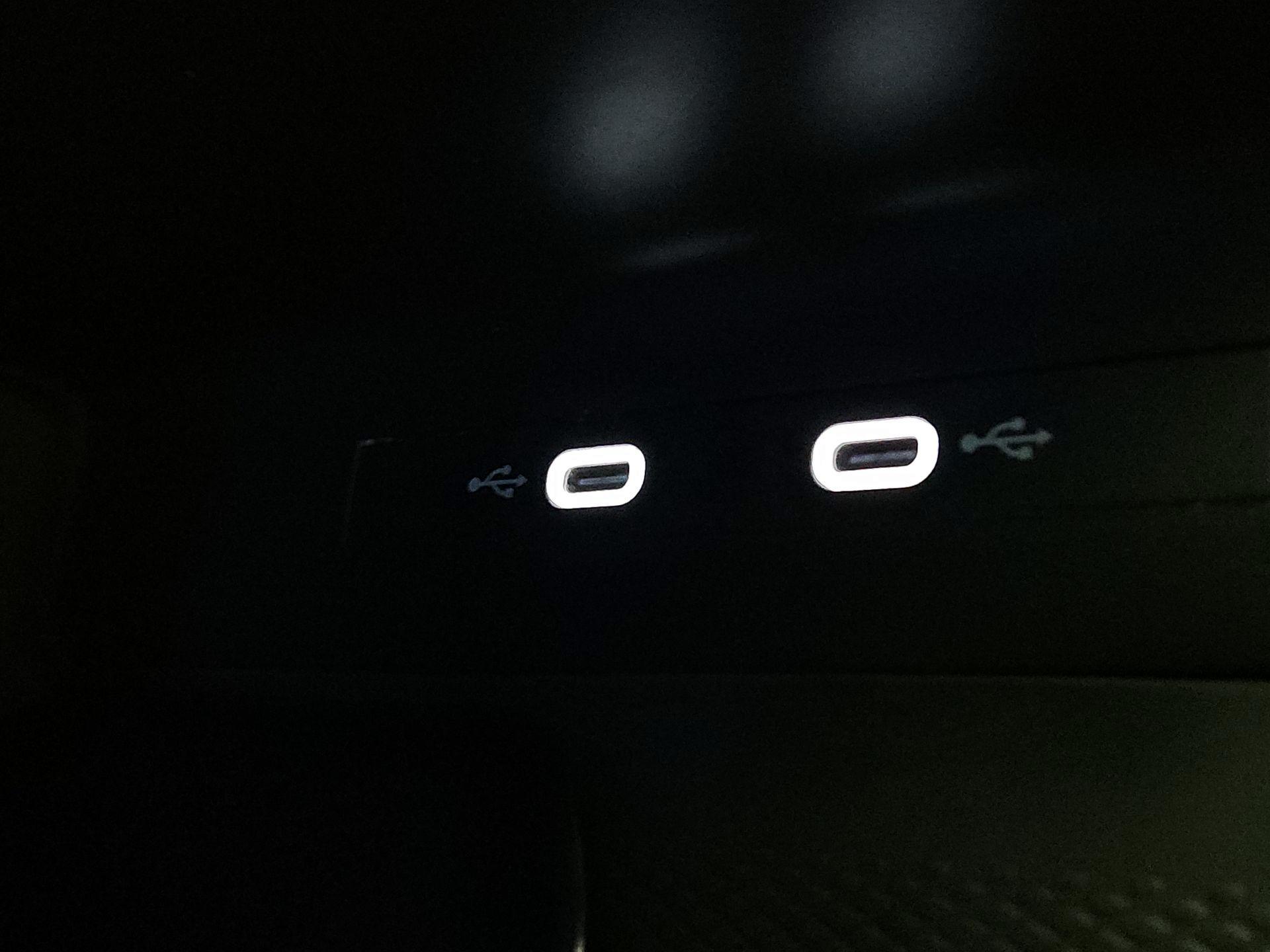 Thumbnail: 2023 Volkswagen ID.4 - 19