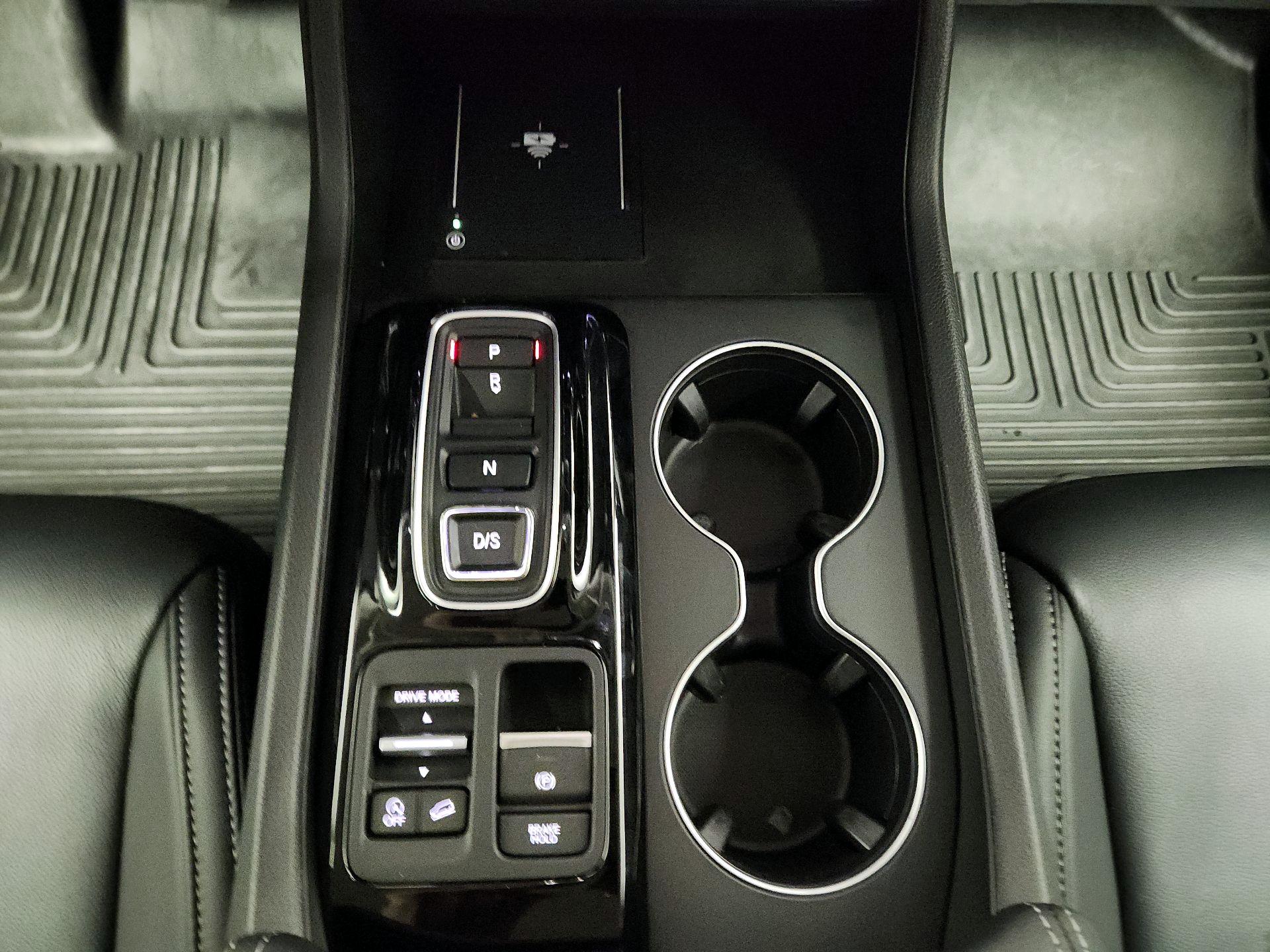 Thumbnail: 2025 Honda Pilot - 17