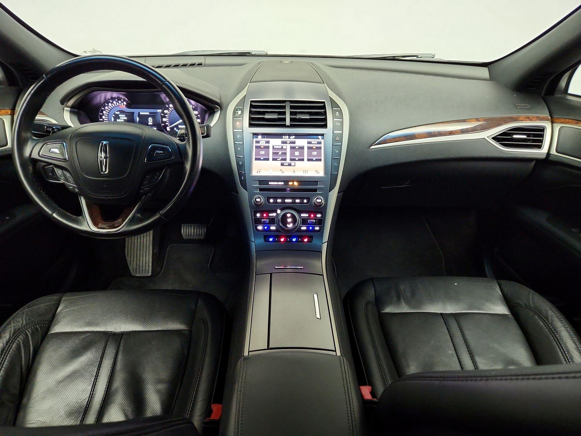 Thumbnail: 2017 Lincoln MKZ - 9