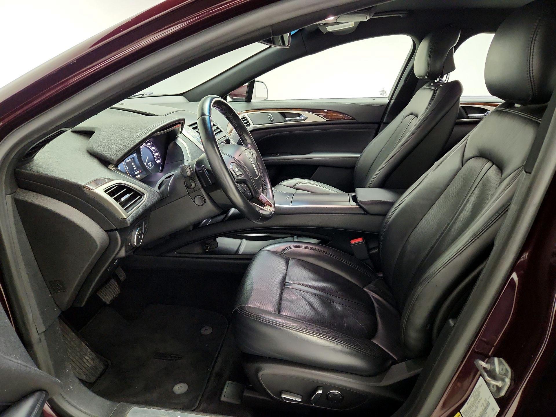 Thumbnail: 2017 Lincoln MKZ - 11