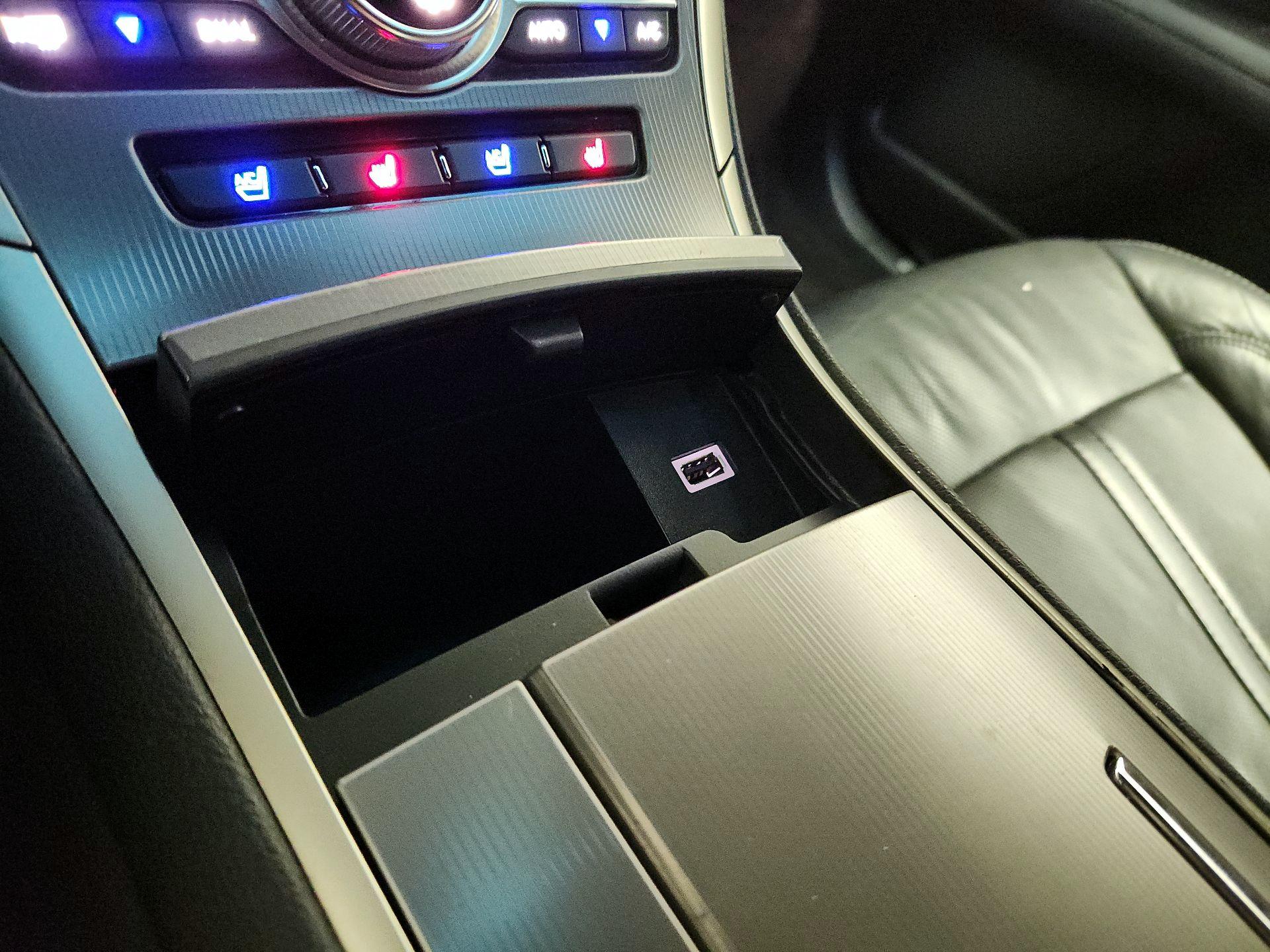 Thumbnail: 2017 Lincoln MKZ - 19