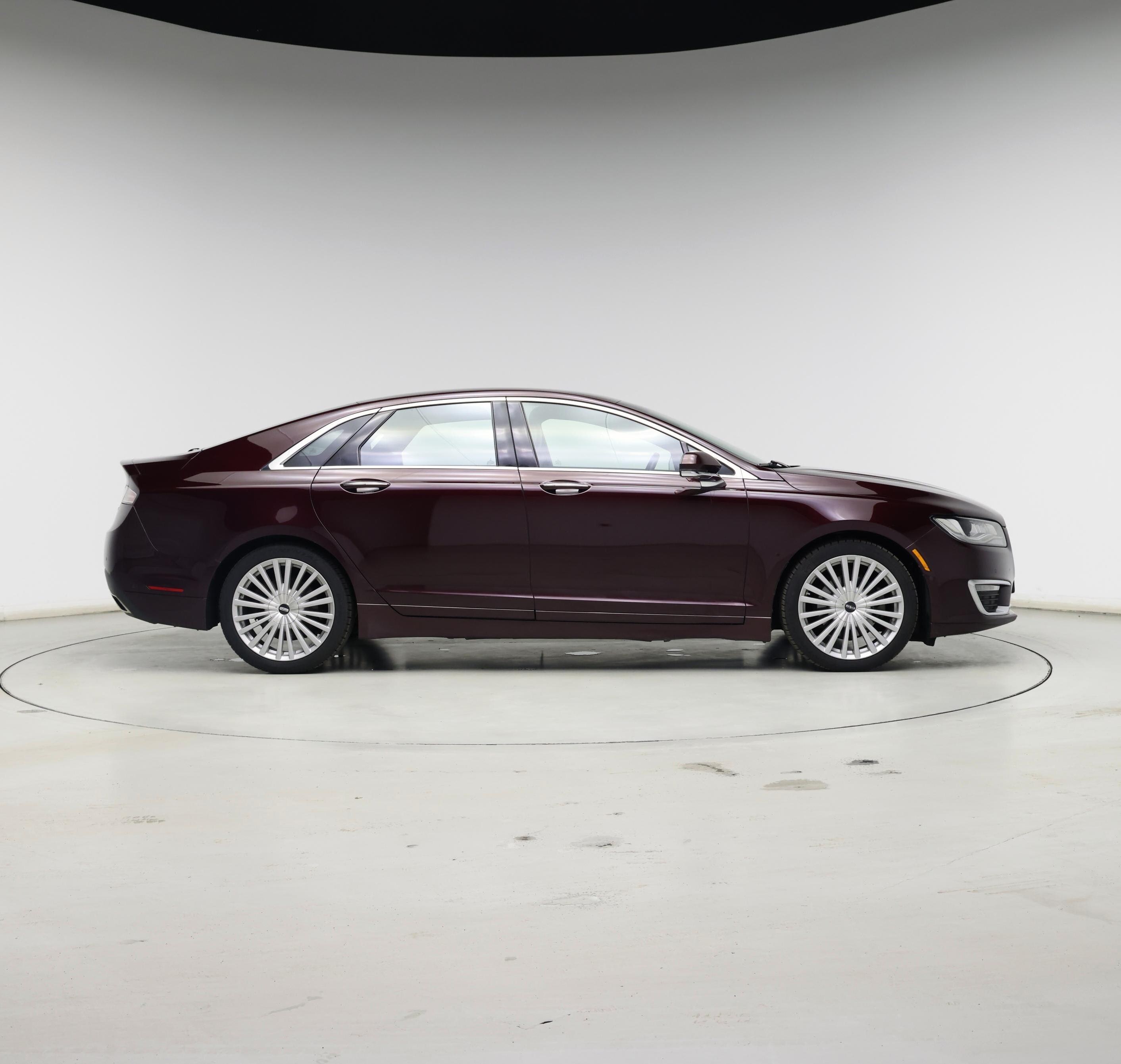 Thumbnail: 2017 Lincoln MKZ - 7