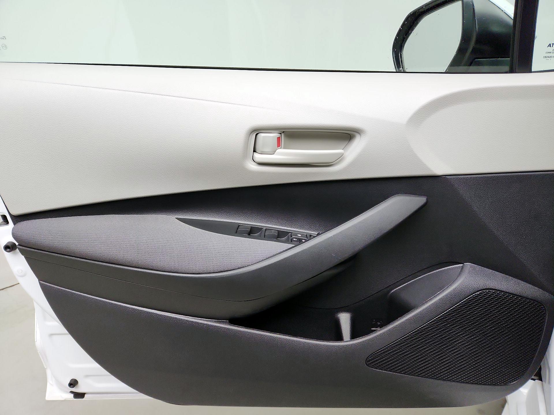 Thumbnail: 2022 Toyota Corolla - 12