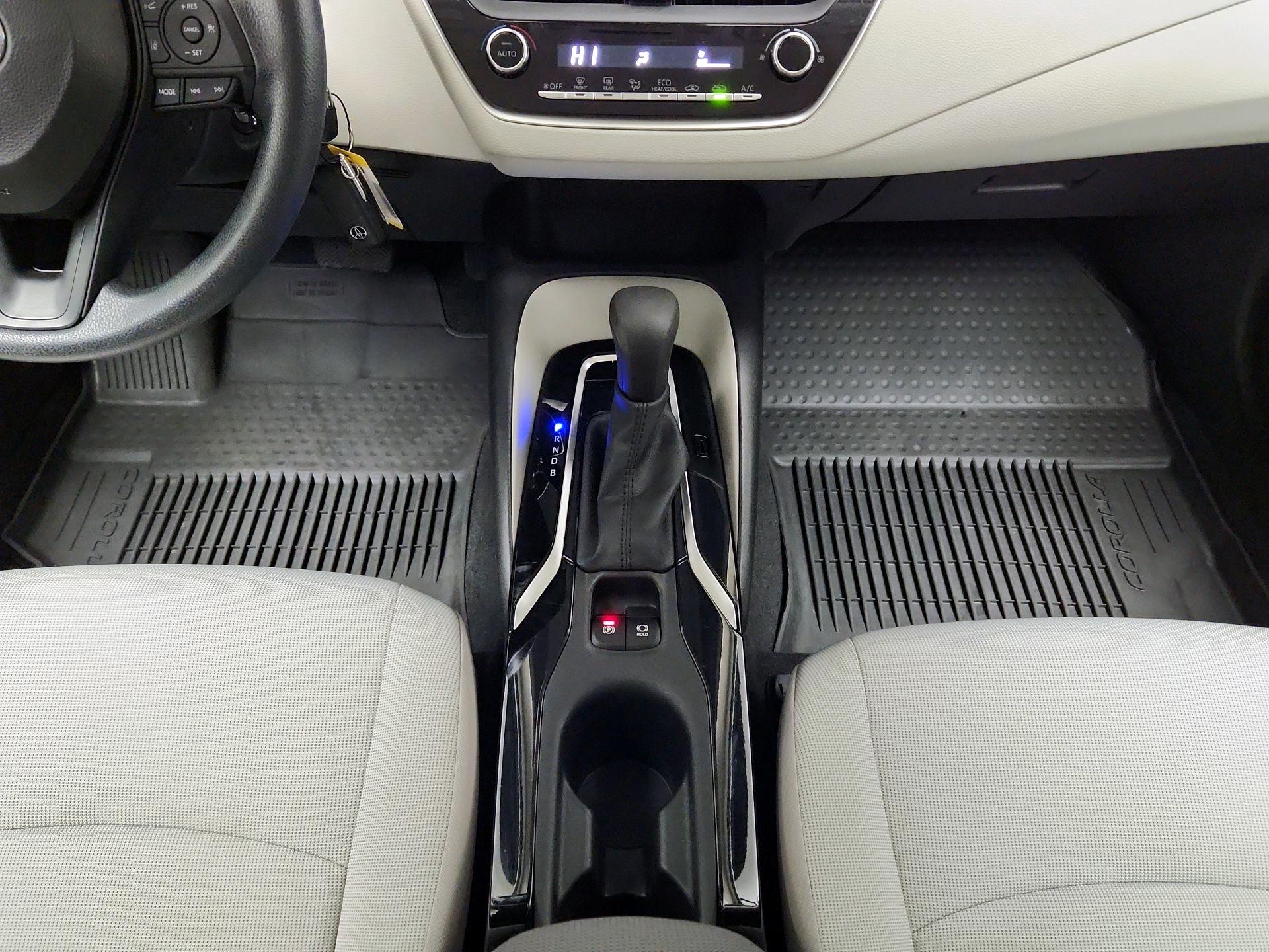 Thumbnail: 2022 Toyota Corolla - 17