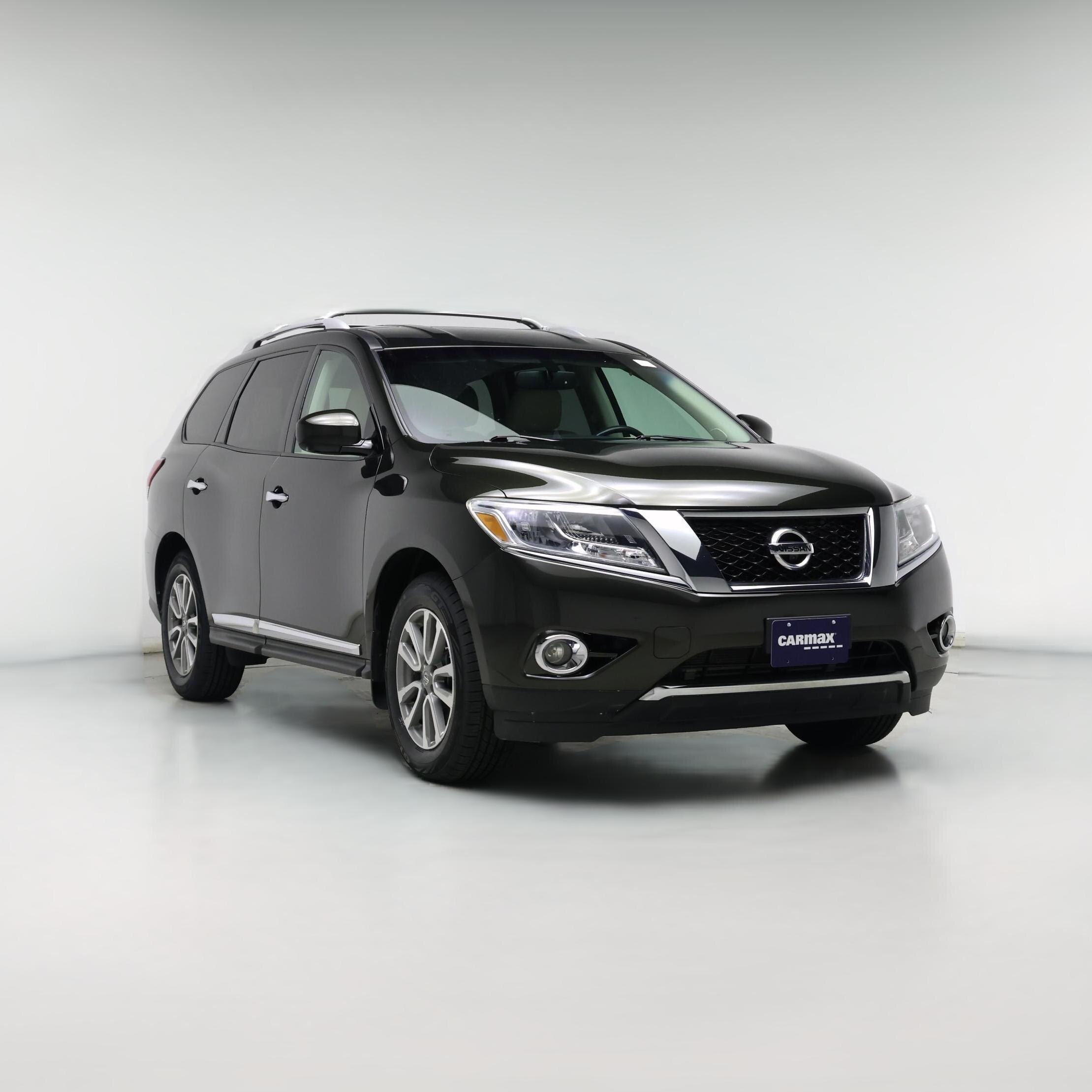 Thumbnail: 2016 Nissan Pathfinder - 1