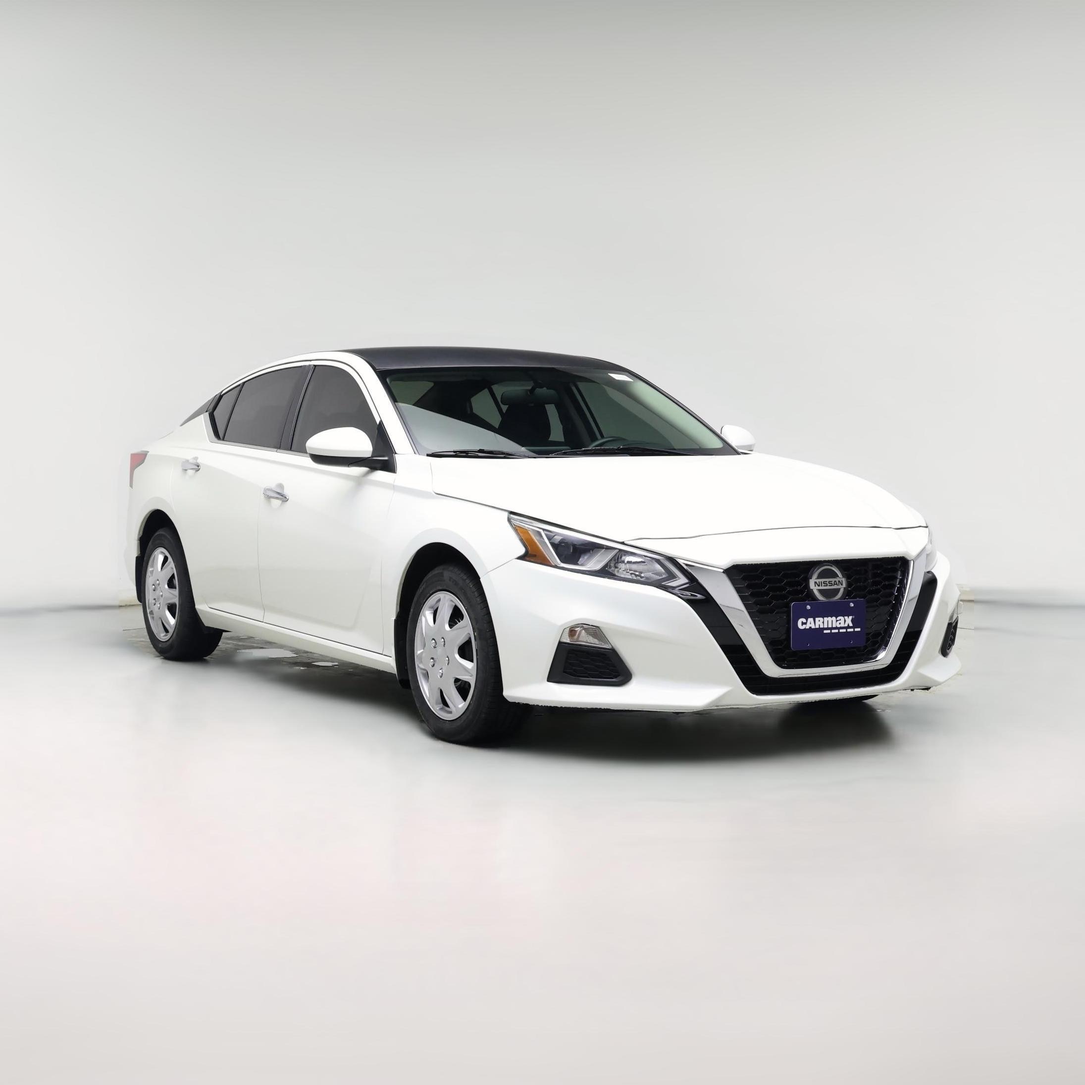 Thumbnail: 2019 Nissan Altima - 1