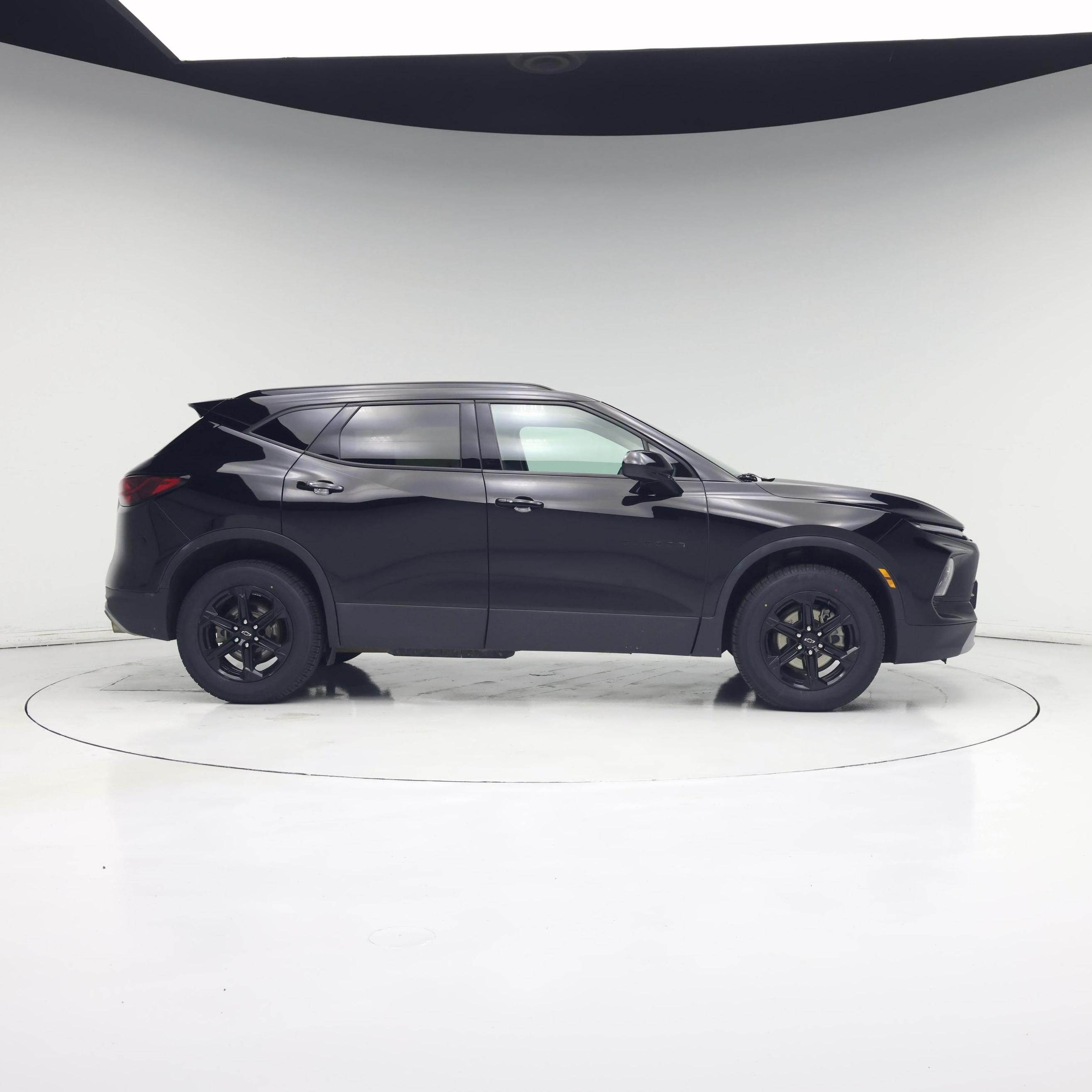 Thumbnail: 2023 Chevrolet Blazer - 7