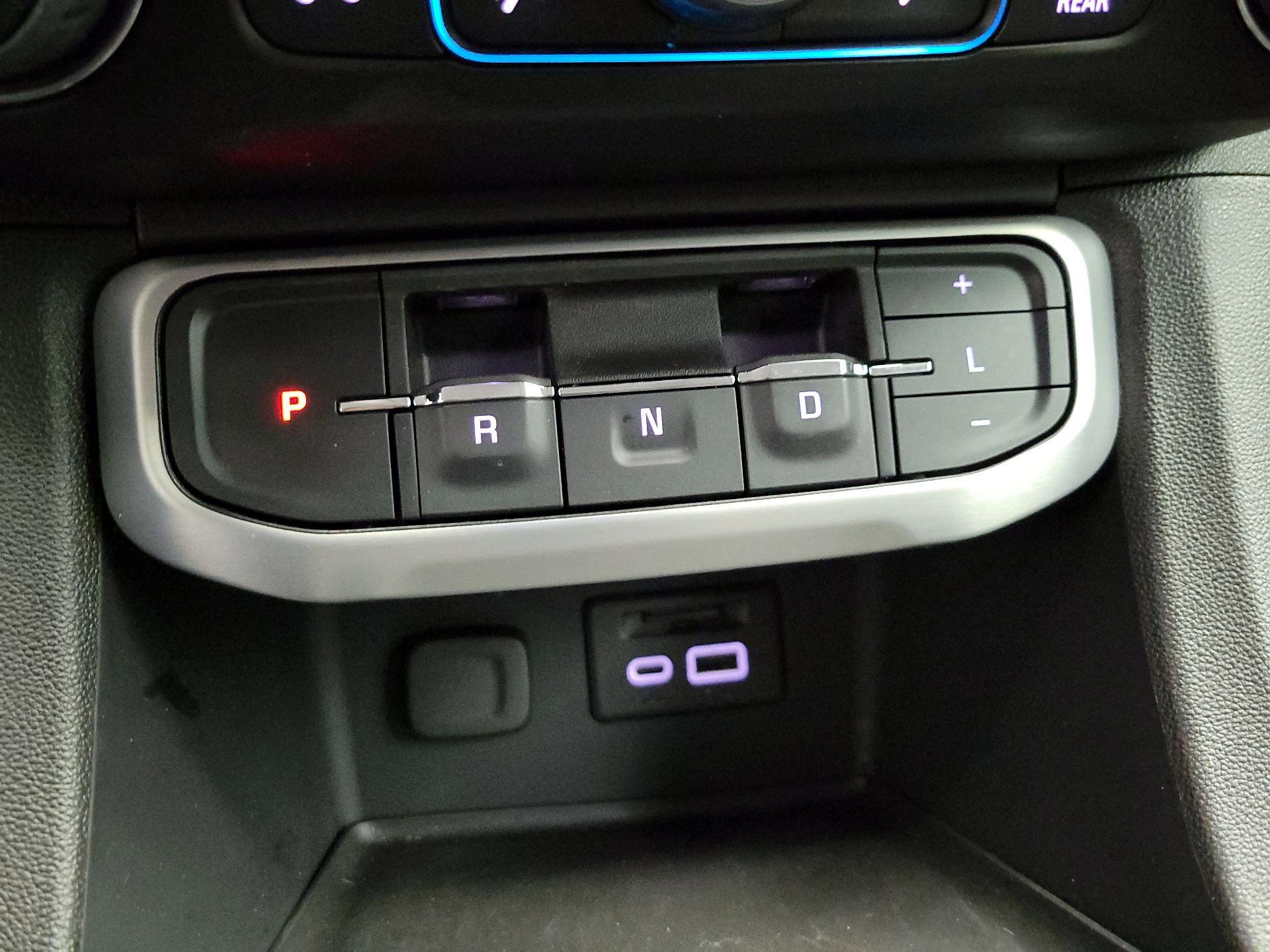 Thumbnail: 2023 GMC Acadia - 17