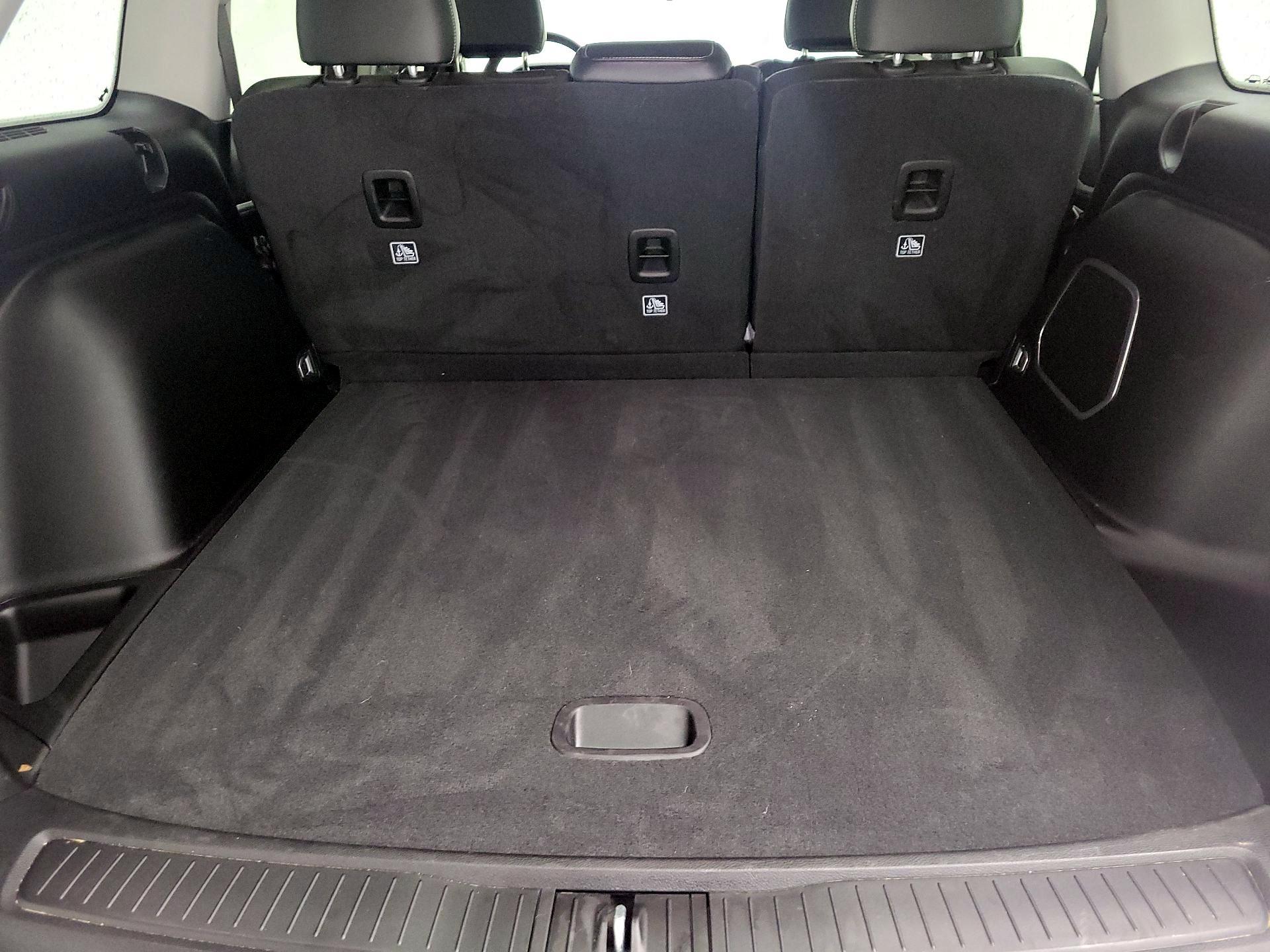 Thumbnail: 2023 Jeep Grand Cherokee - 16