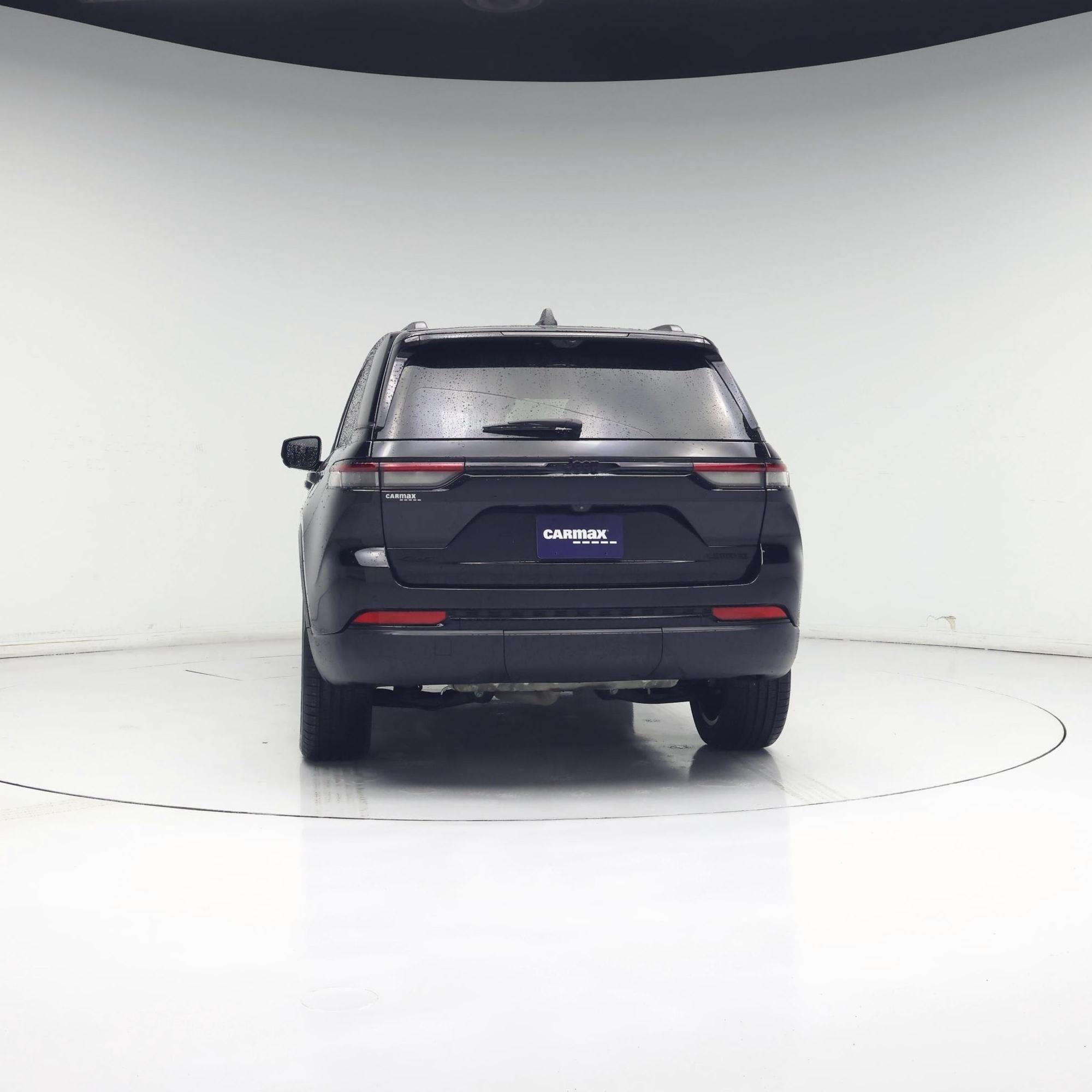 Thumbnail: 2023 Jeep Grand Cherokee - 6