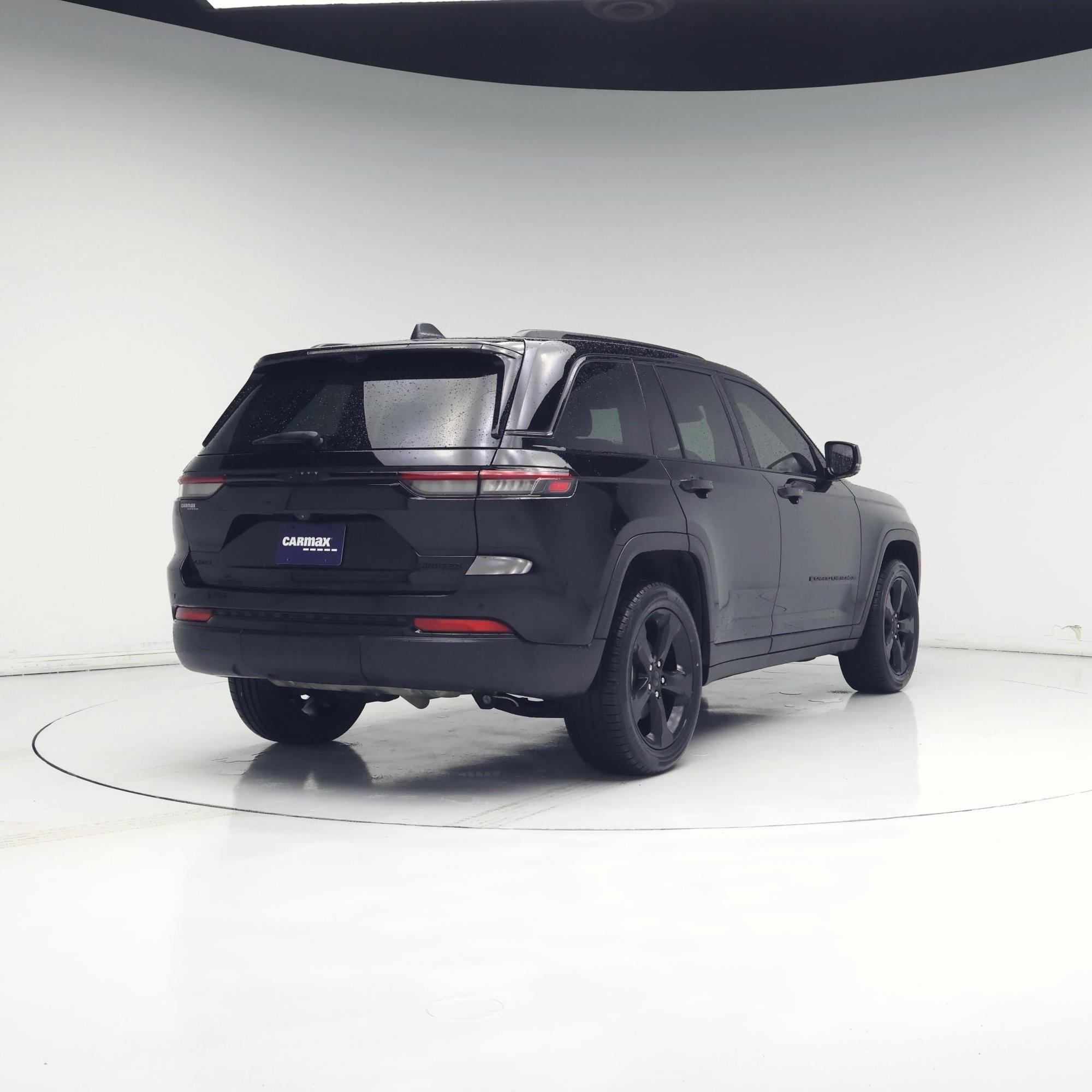 Thumbnail: 2023 Jeep Grand Cherokee - 8