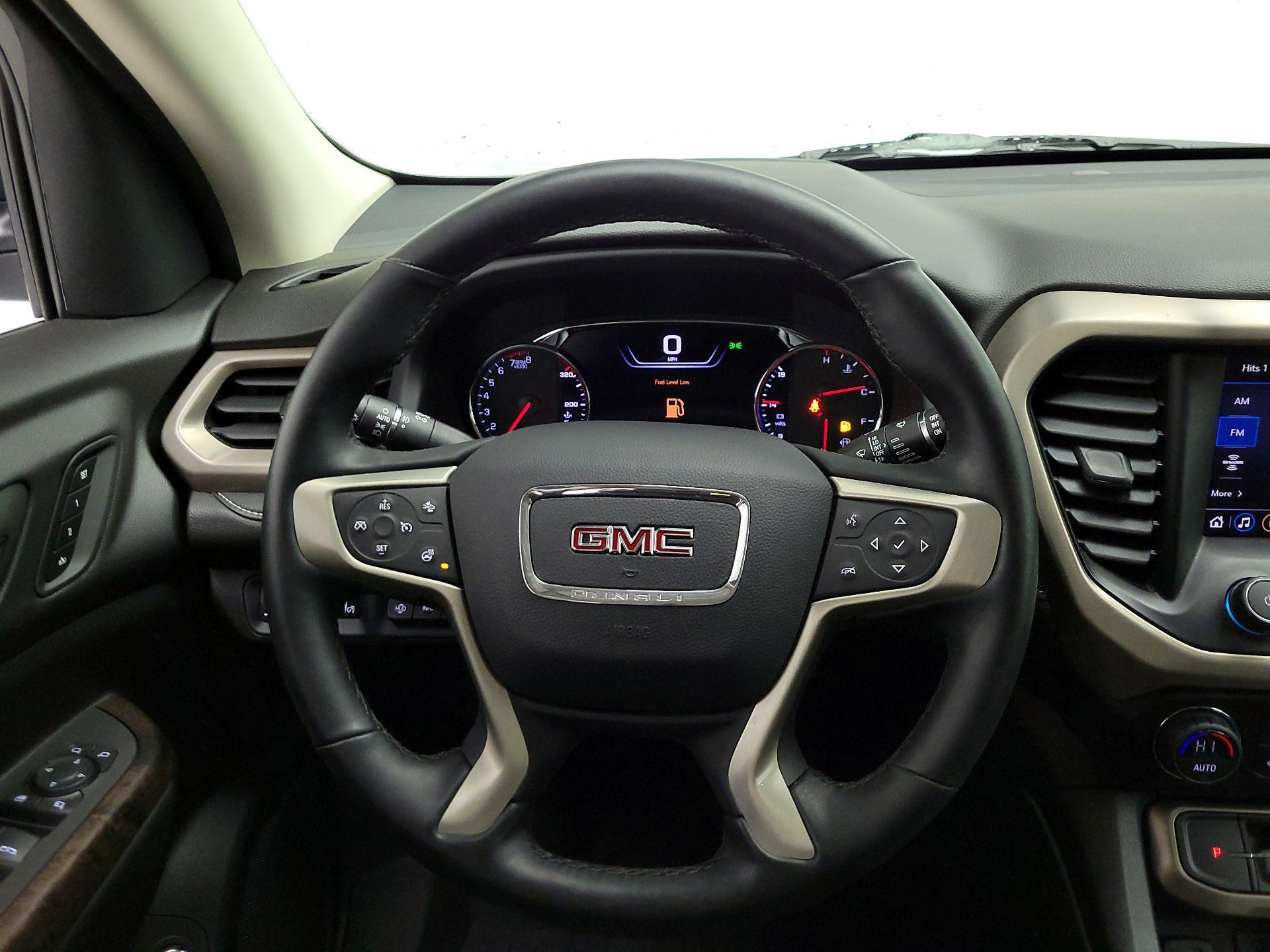 Thumbnail: 2023 GMC Acadia - 10