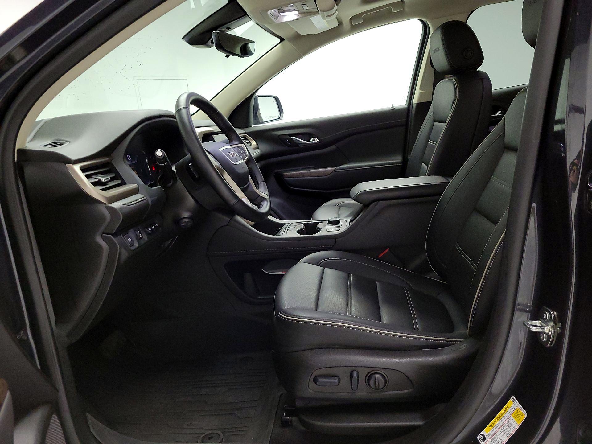 Thumbnail: 2023 GMC Acadia - 11