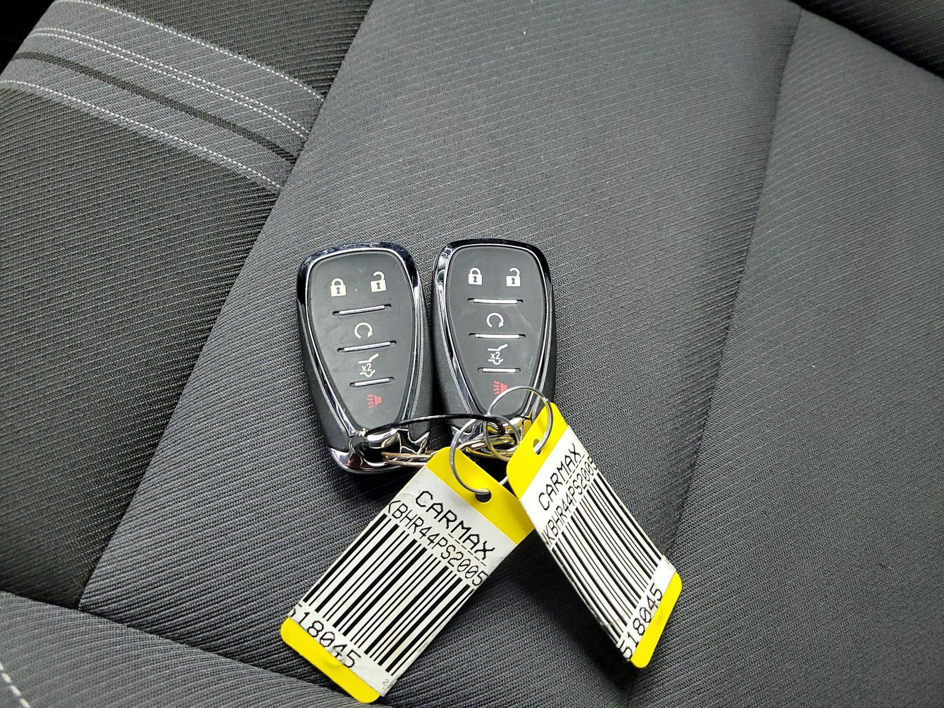 Thumbnail: 2023 Chevrolet Blazer - 18