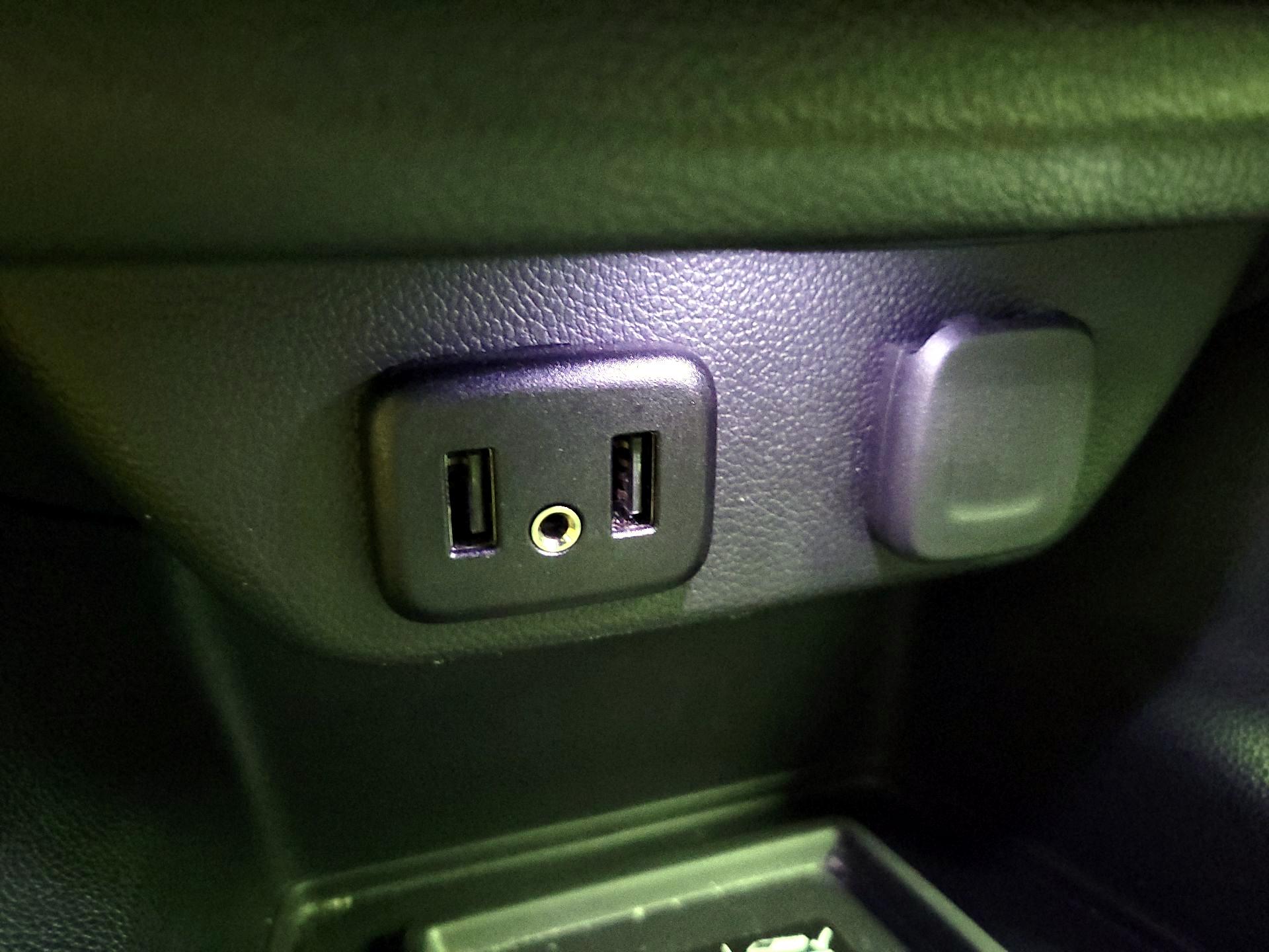 Thumbnail: 2023 Chevrolet Traverse - 17