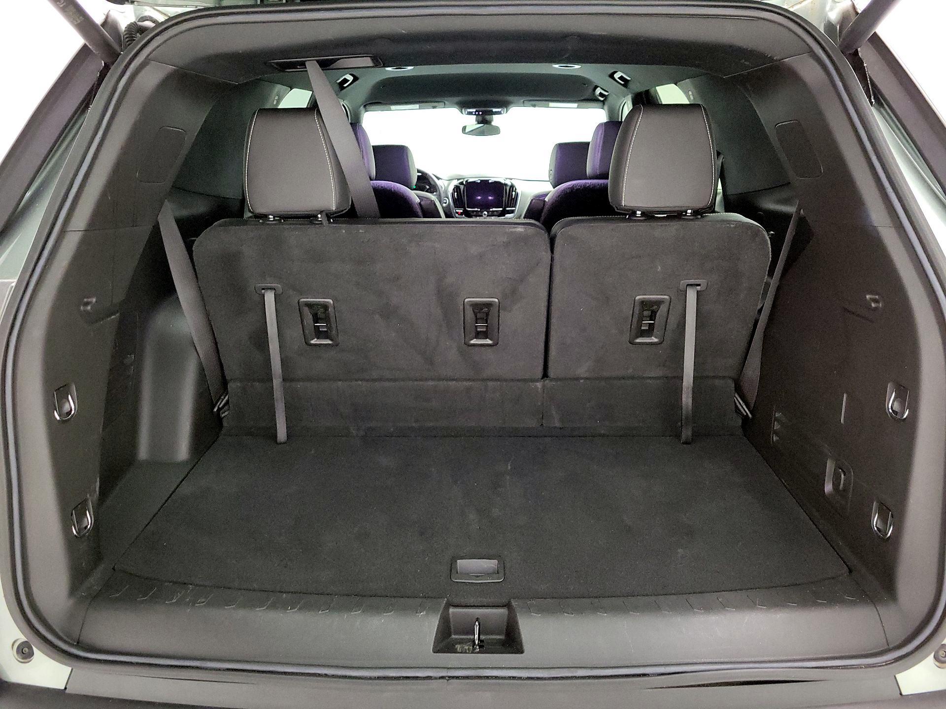 Thumbnail: 2023 Chevrolet Traverse - 20