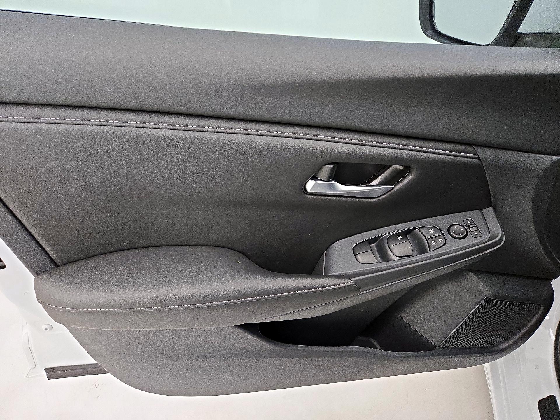 Thumbnail: 2025 Nissan Sentra - 12