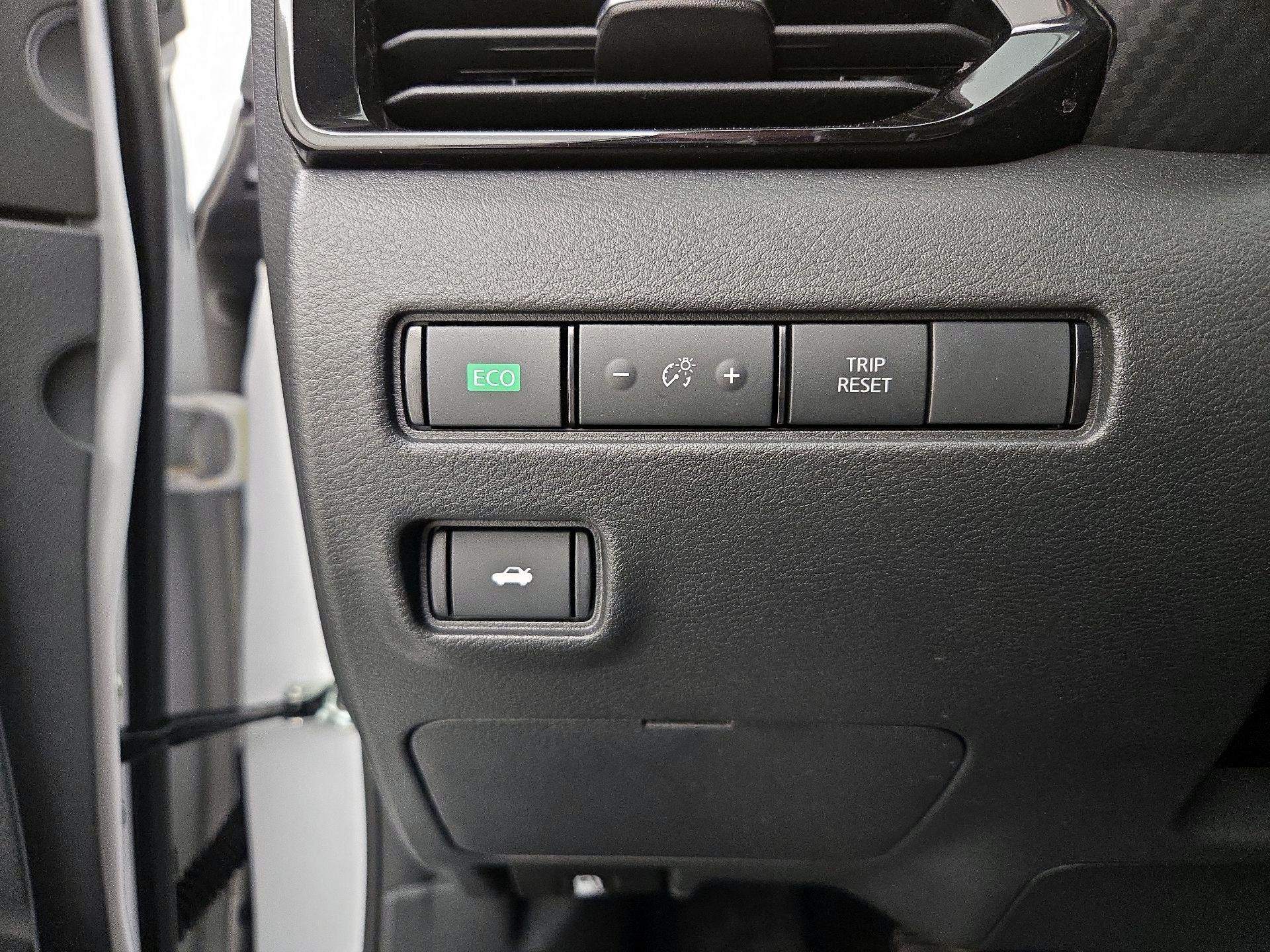 Thumbnail: 2025 Nissan Sentra - 13